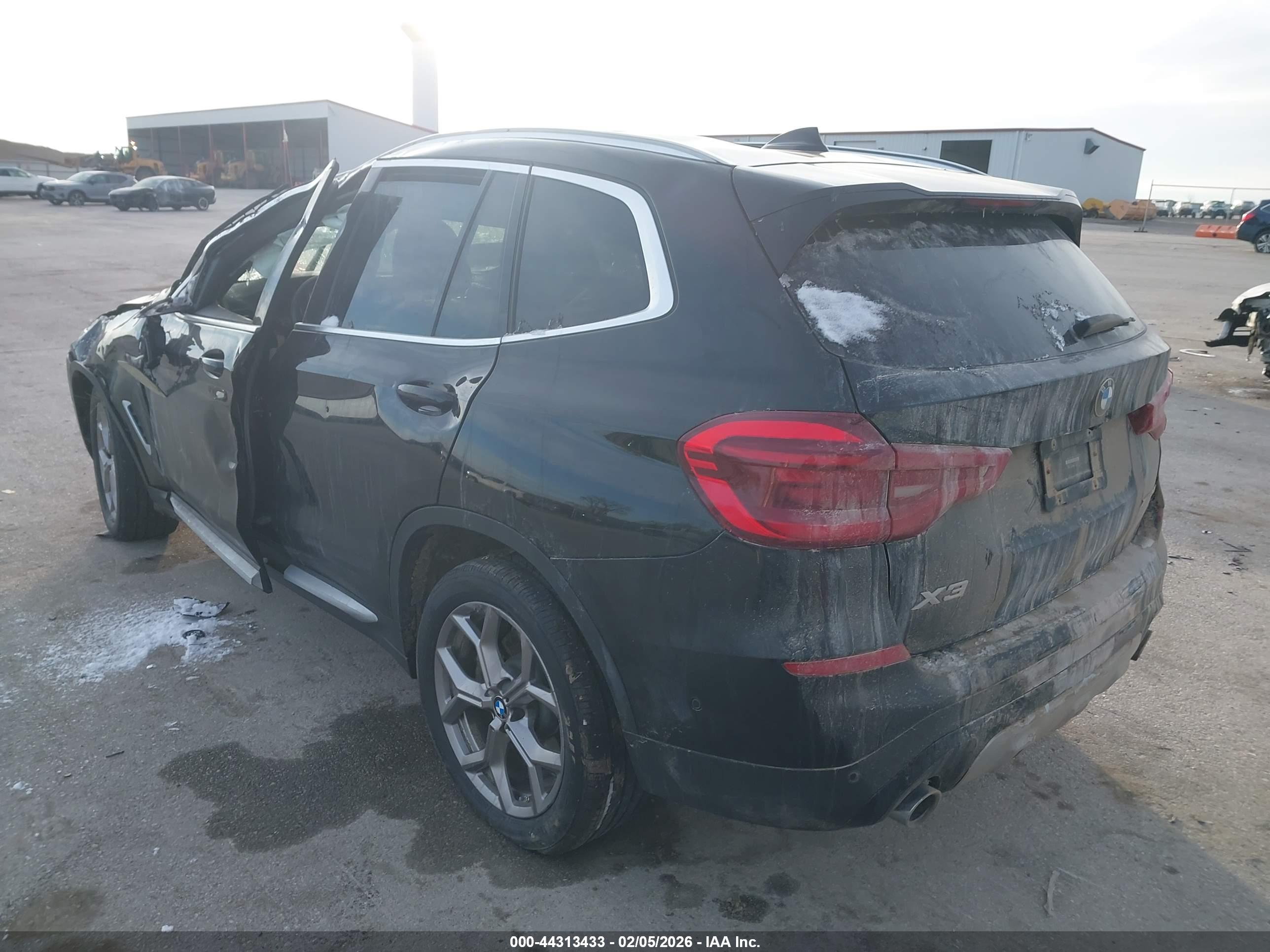BMW X3 image 3