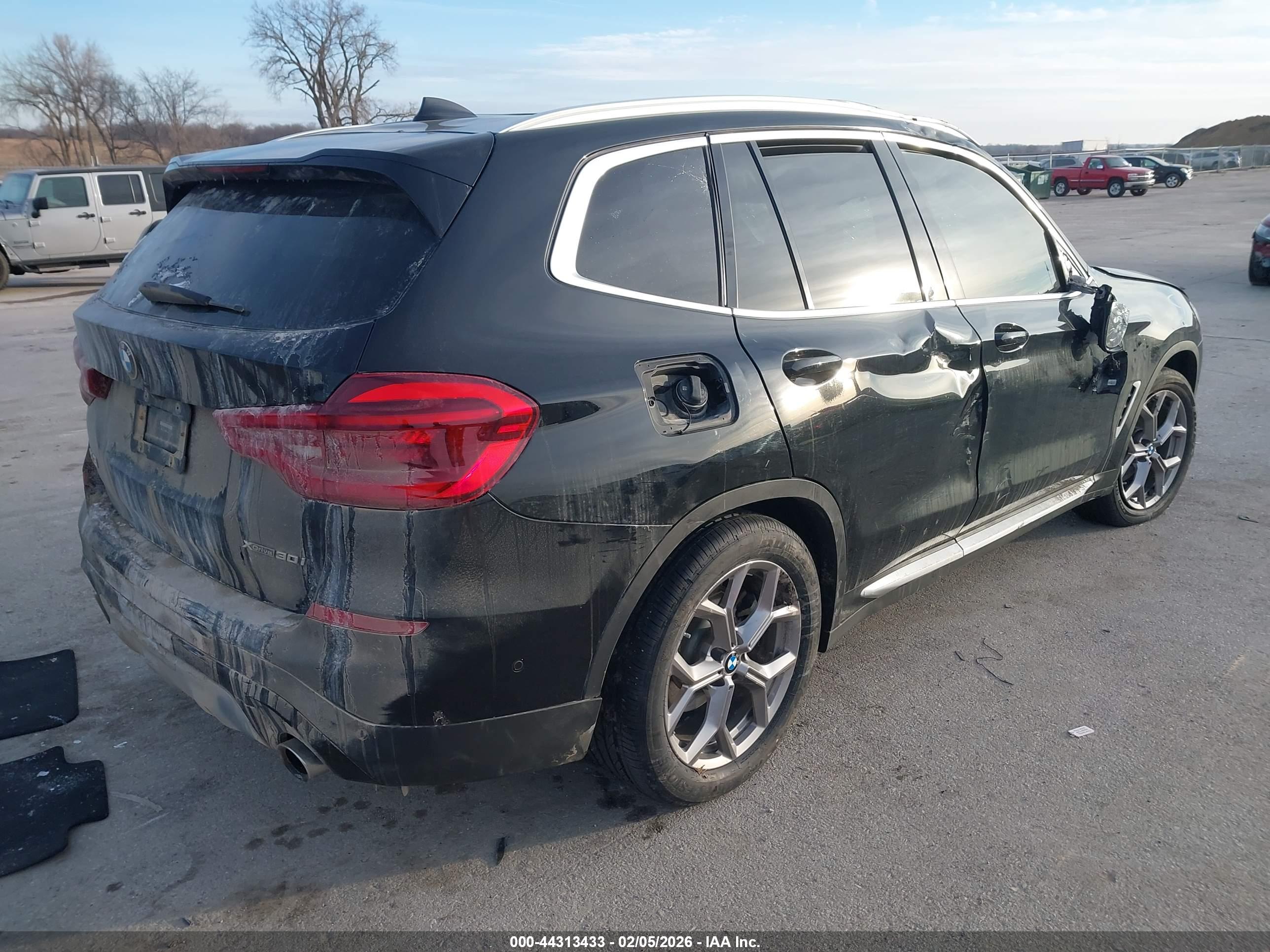BMW X3 image 4