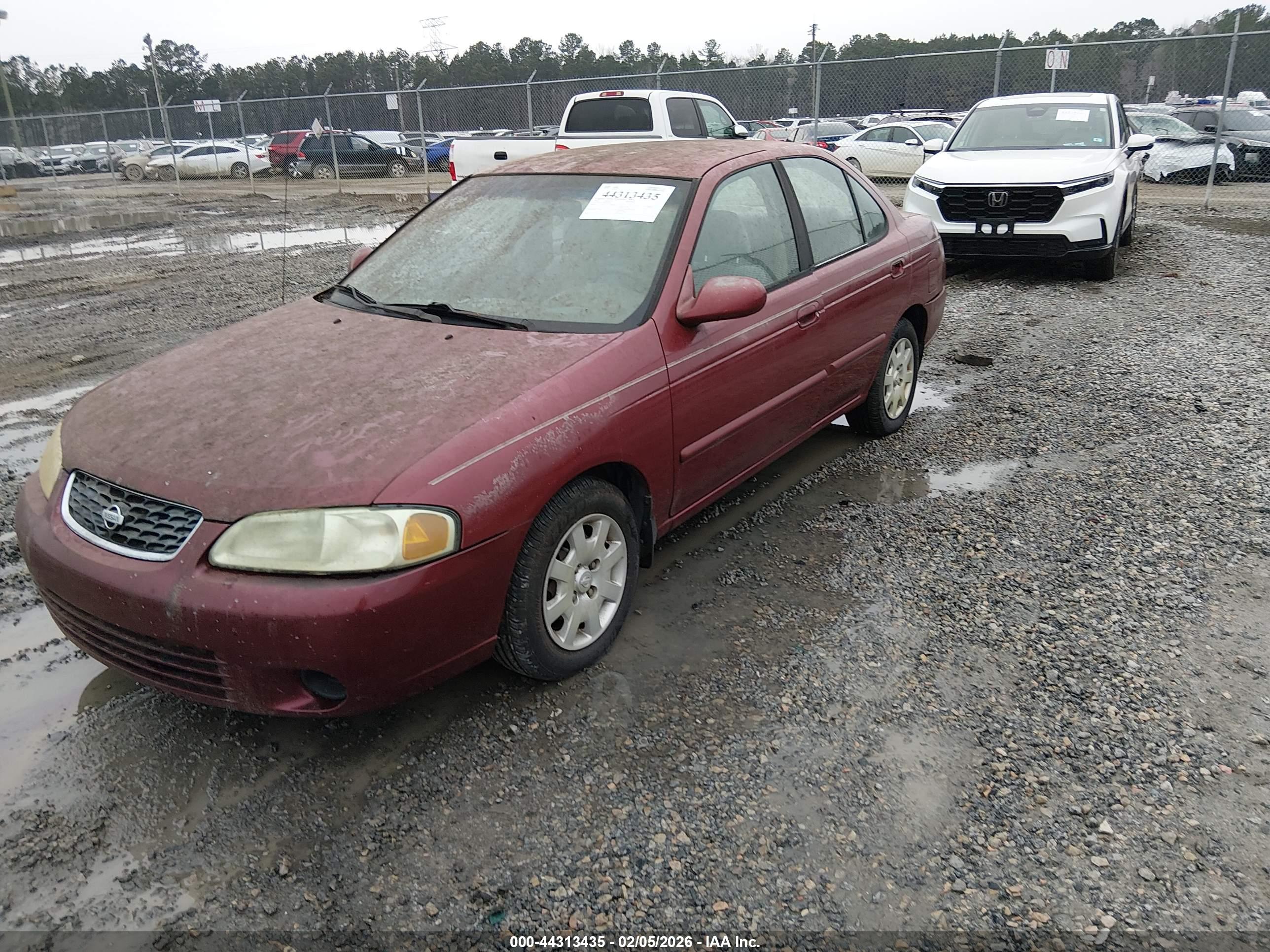NISSAN SENTRA image 2