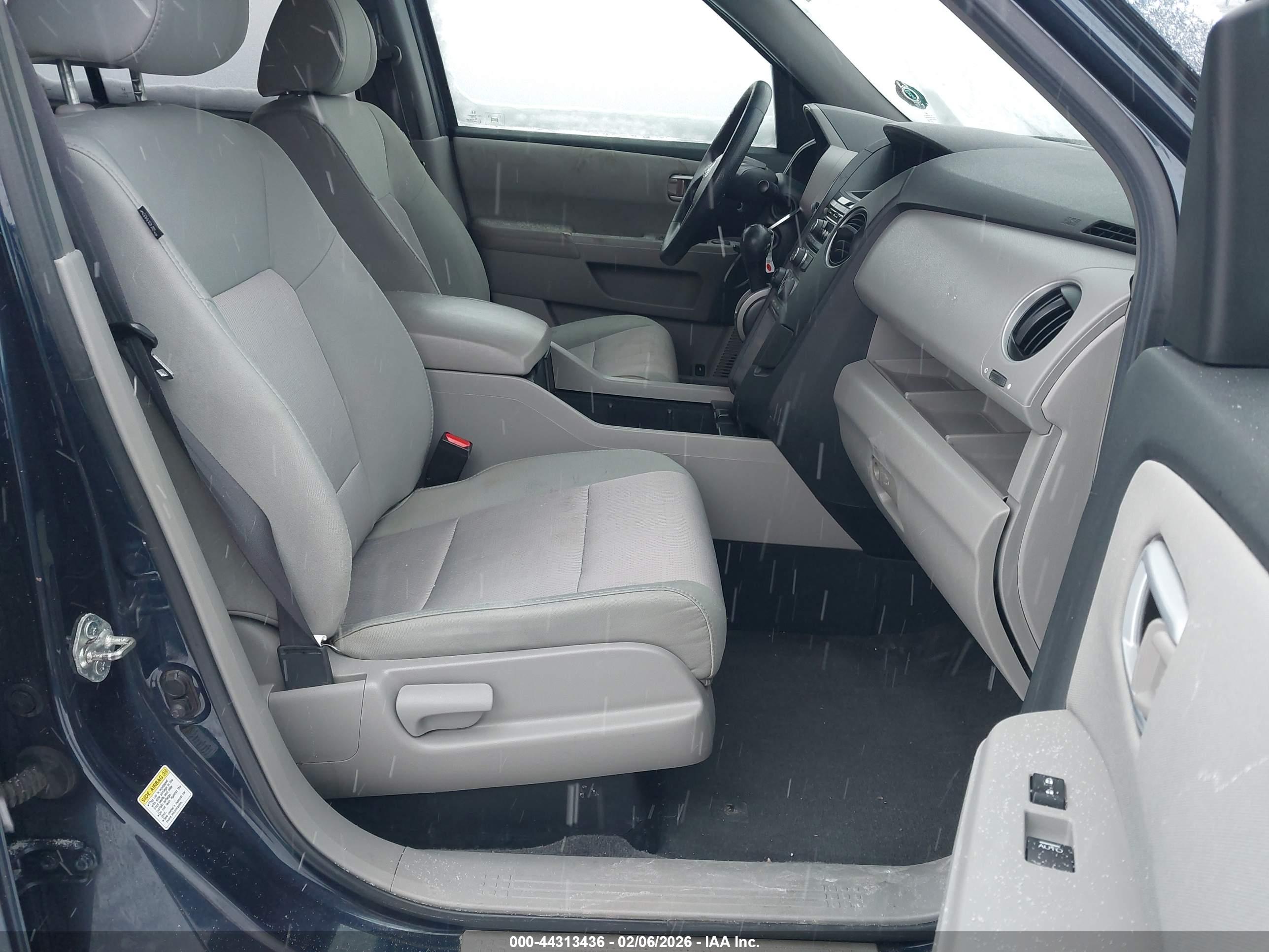 HONDA PILOT image 5