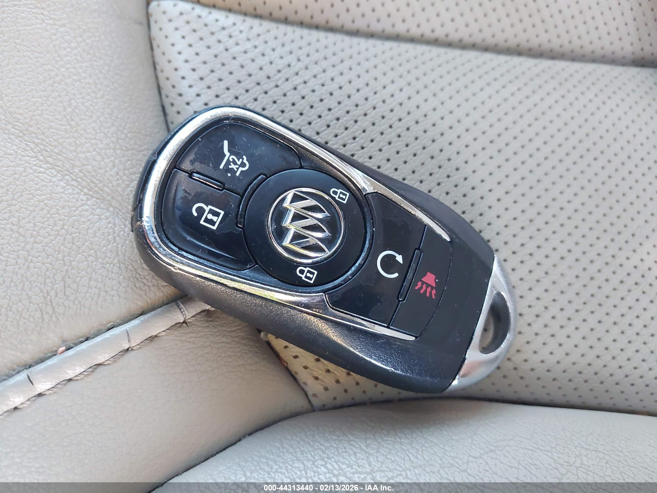 BUICK ENVISION image 11
