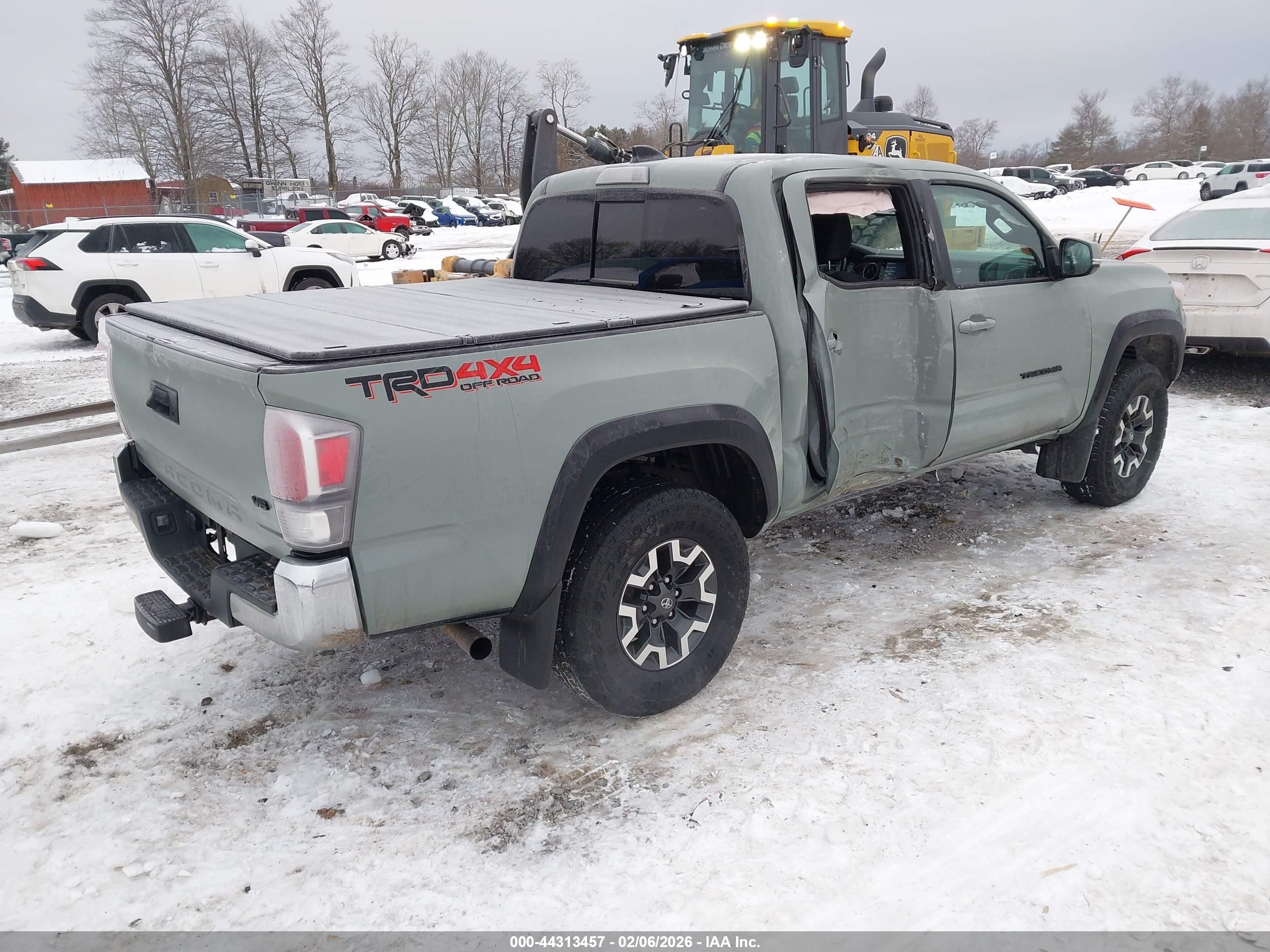 TOYOTA TACOMA image 4