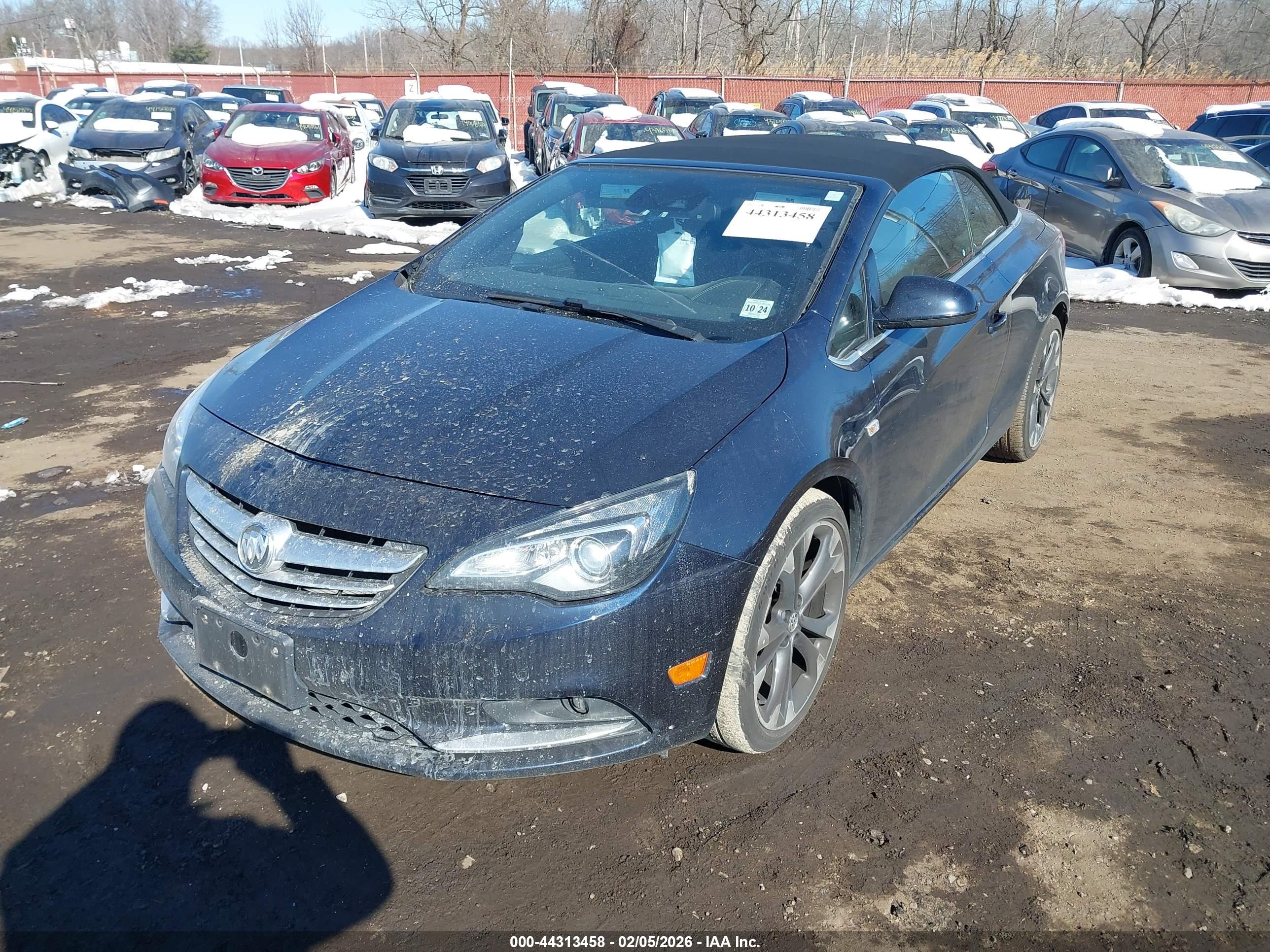 BUICK CASCADA image 6