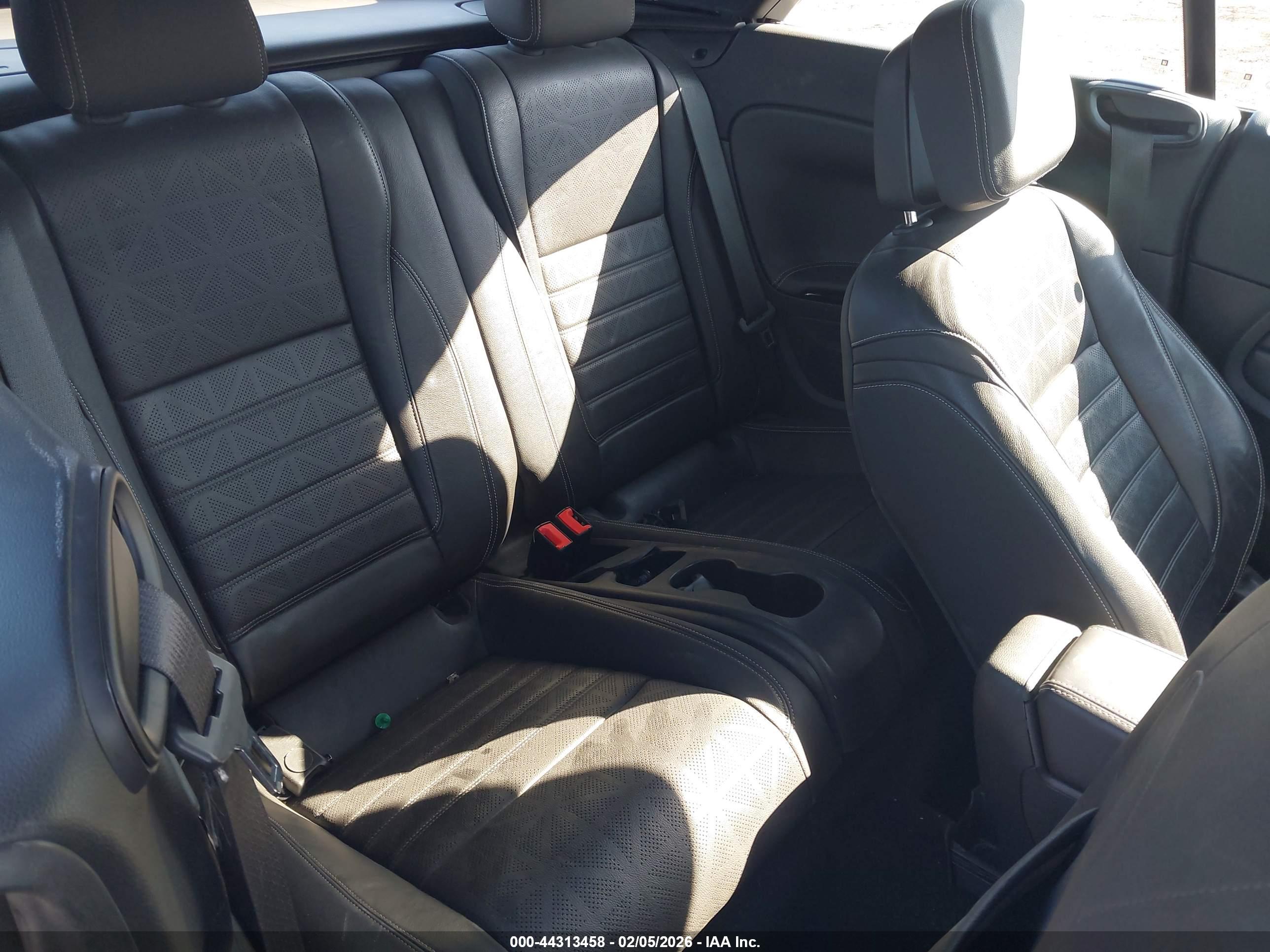 BUICK CASCADA image 8