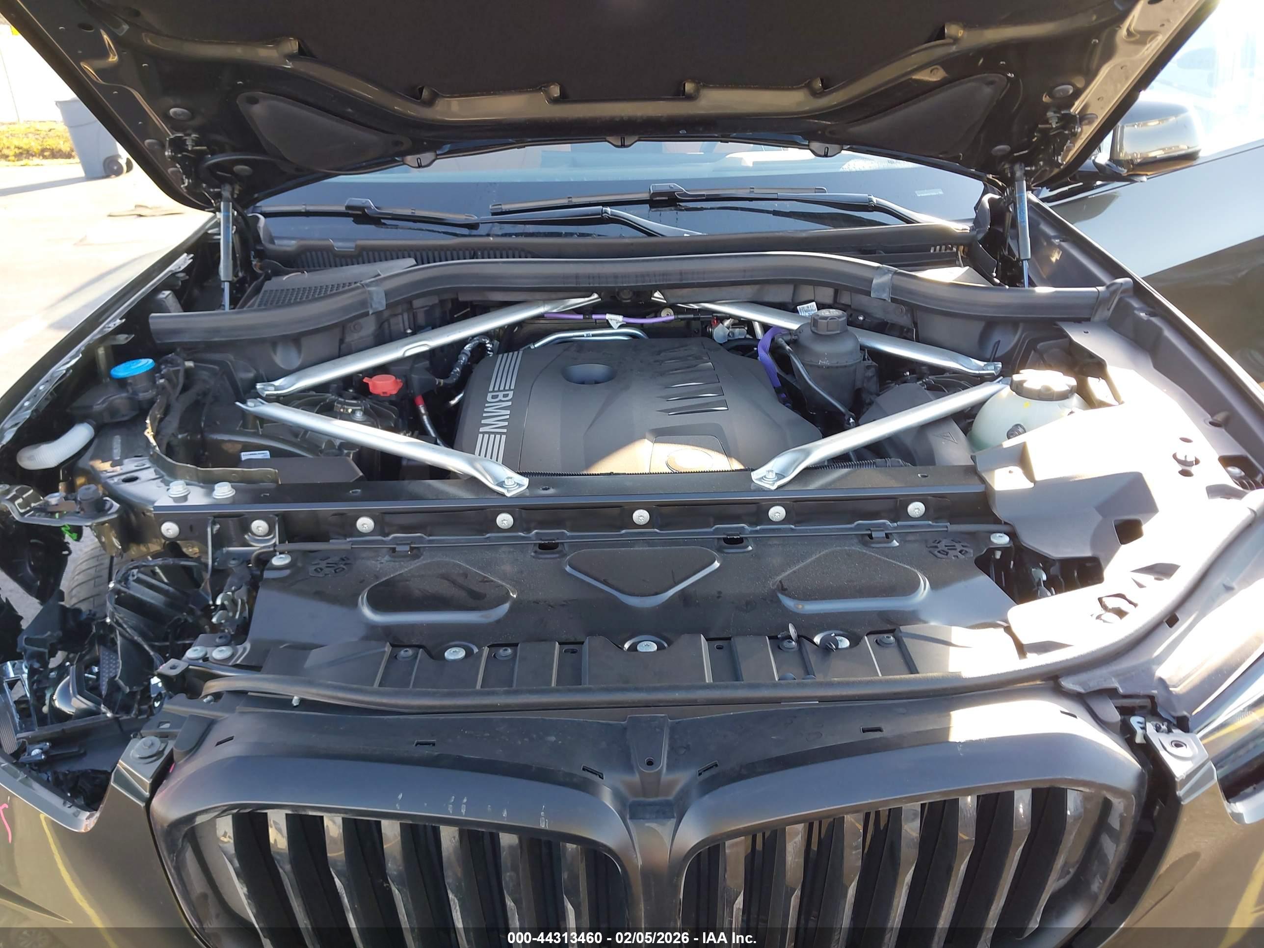 BMW X5 image 10