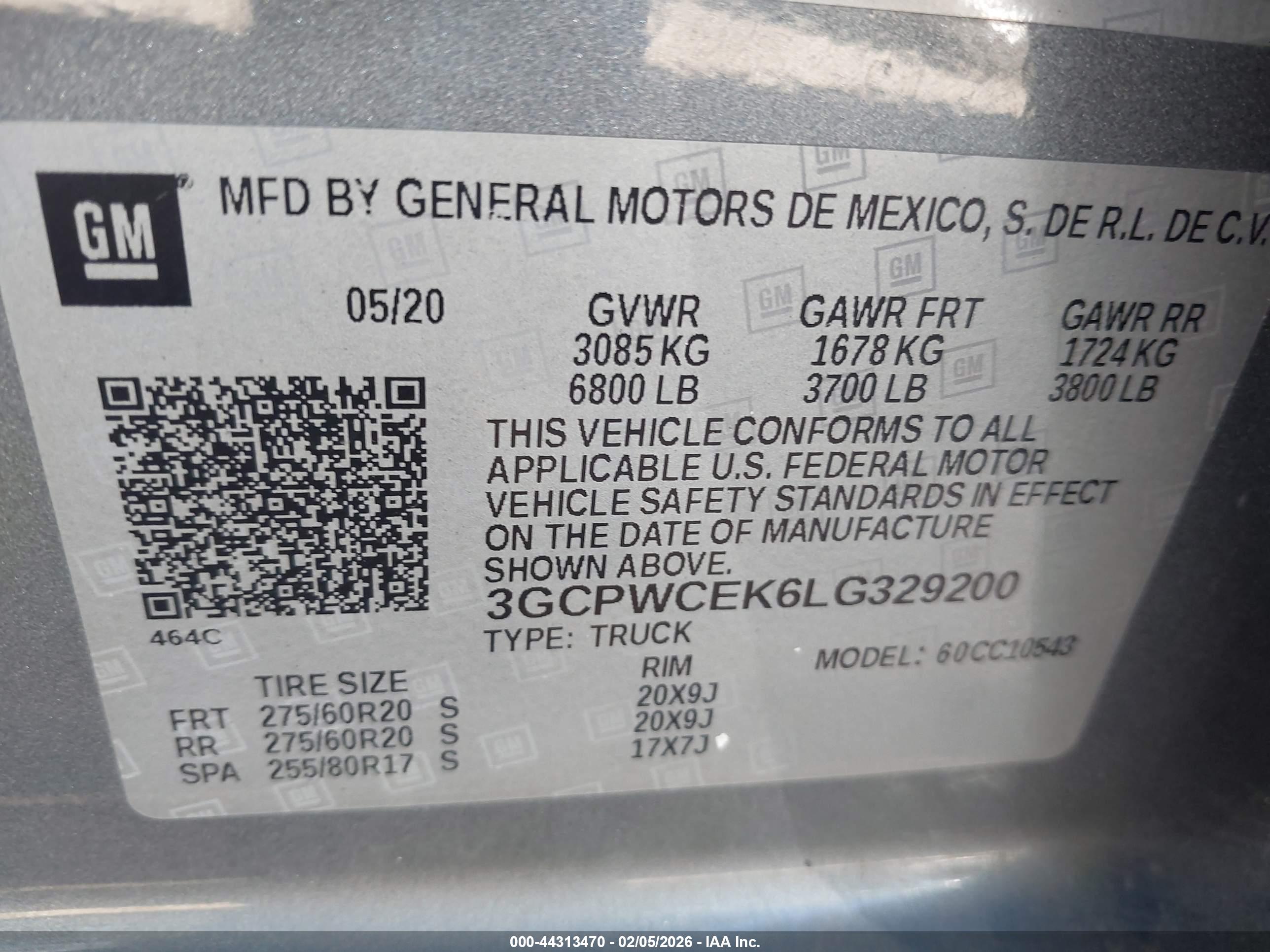 CHEVROLET SILVERADO image 9