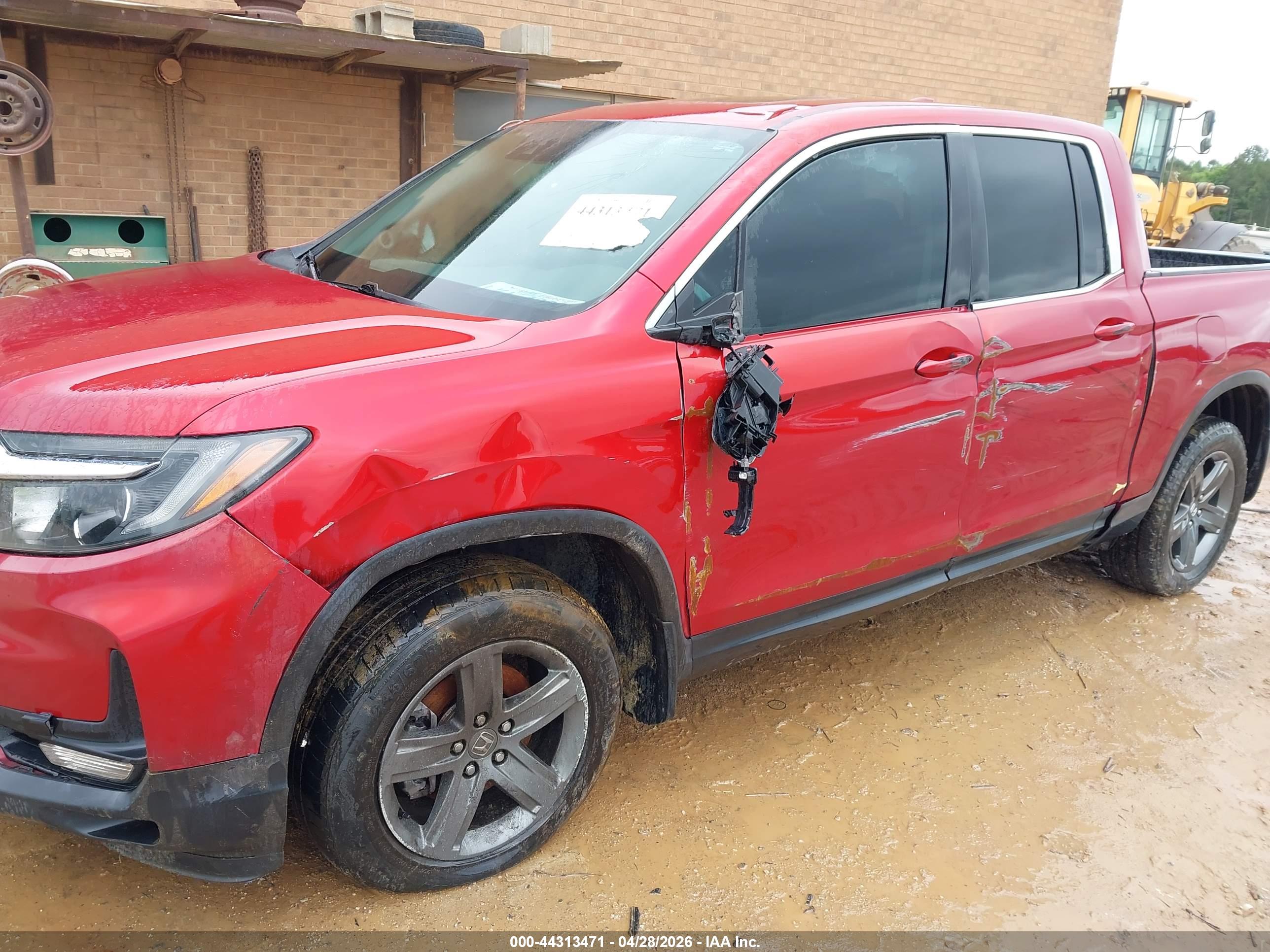 HONDA RIDGELINE image 6