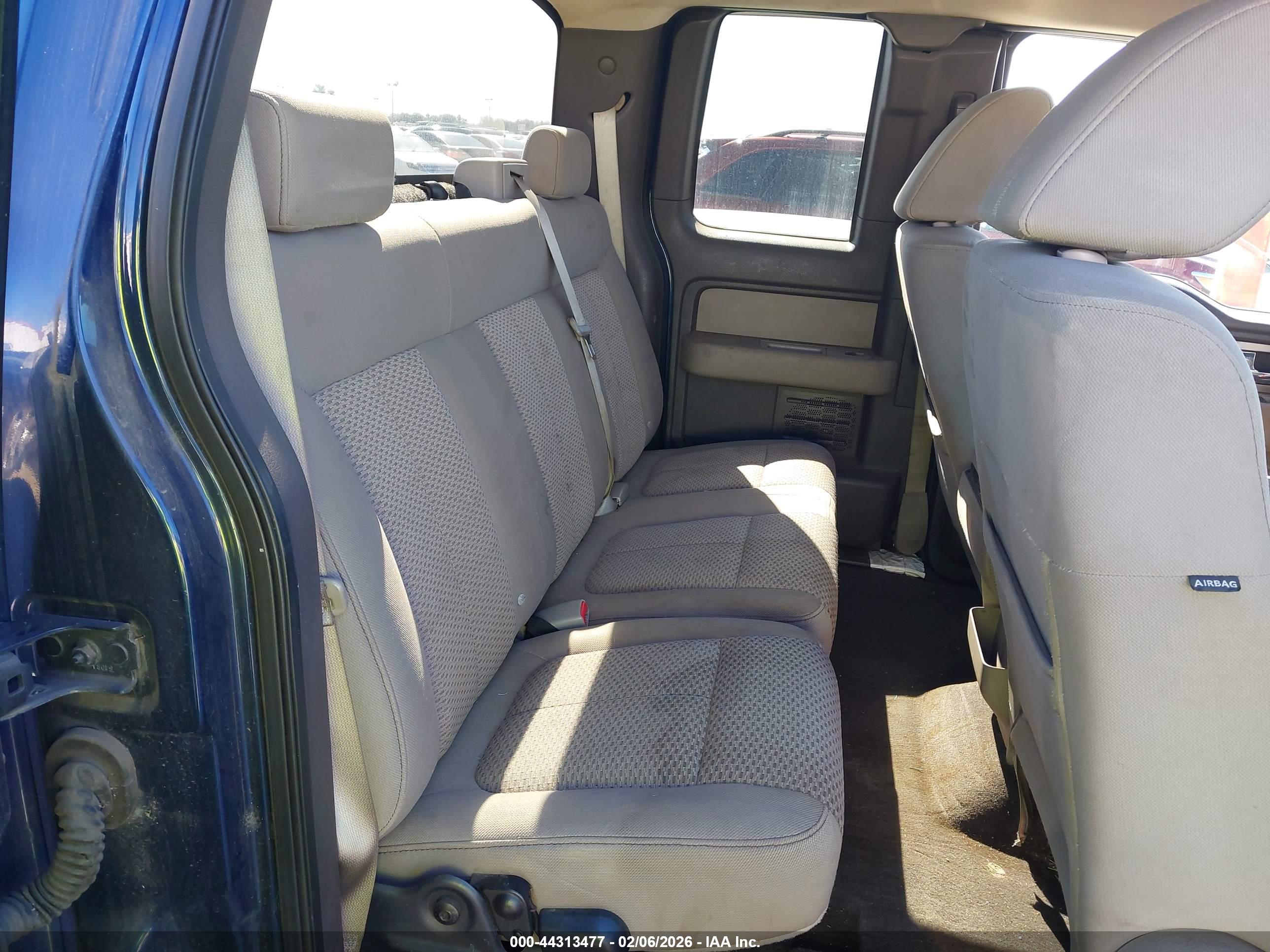 FORD F-150 image 8