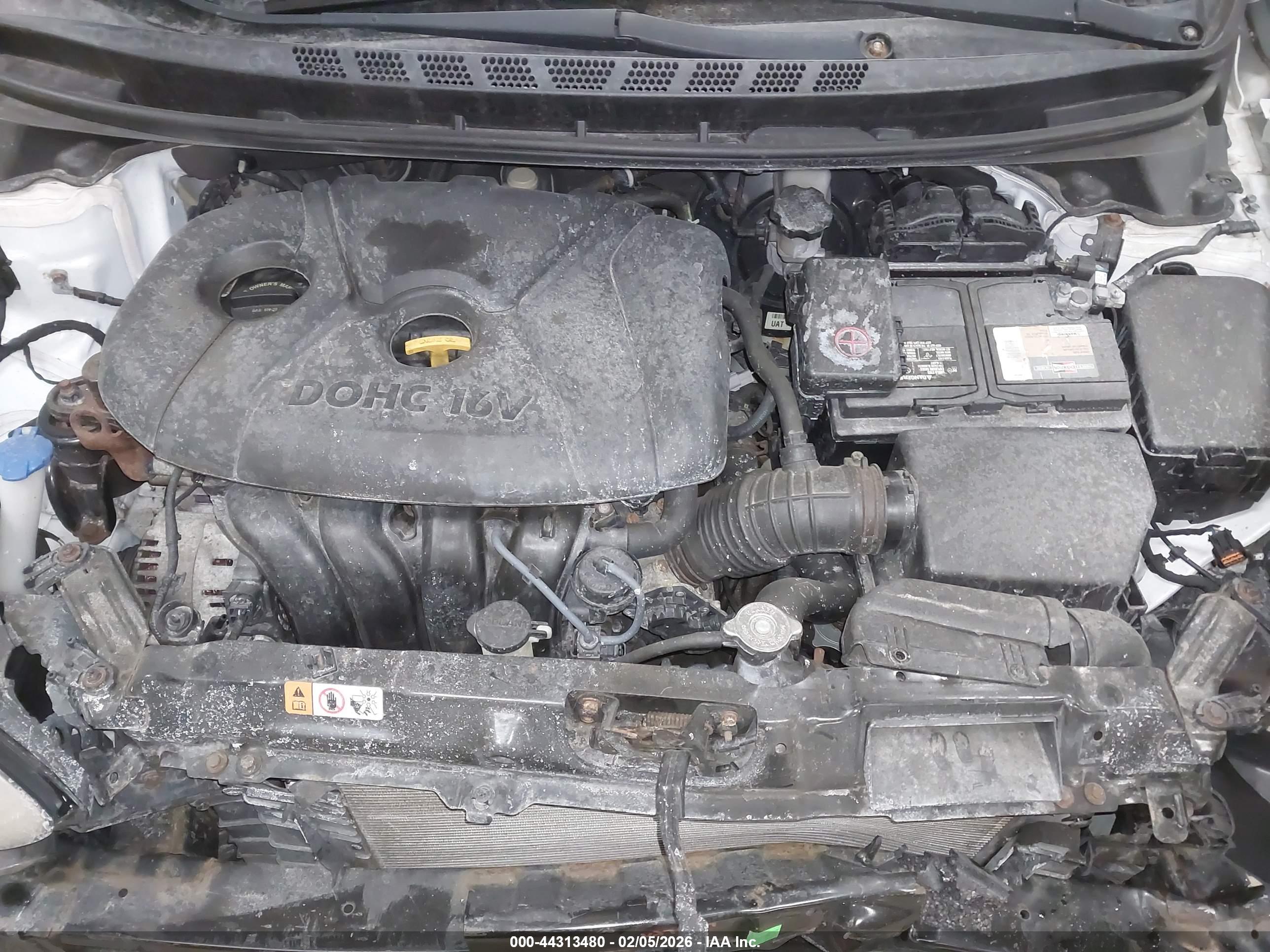 HYUNDAI ELANTRA image 10