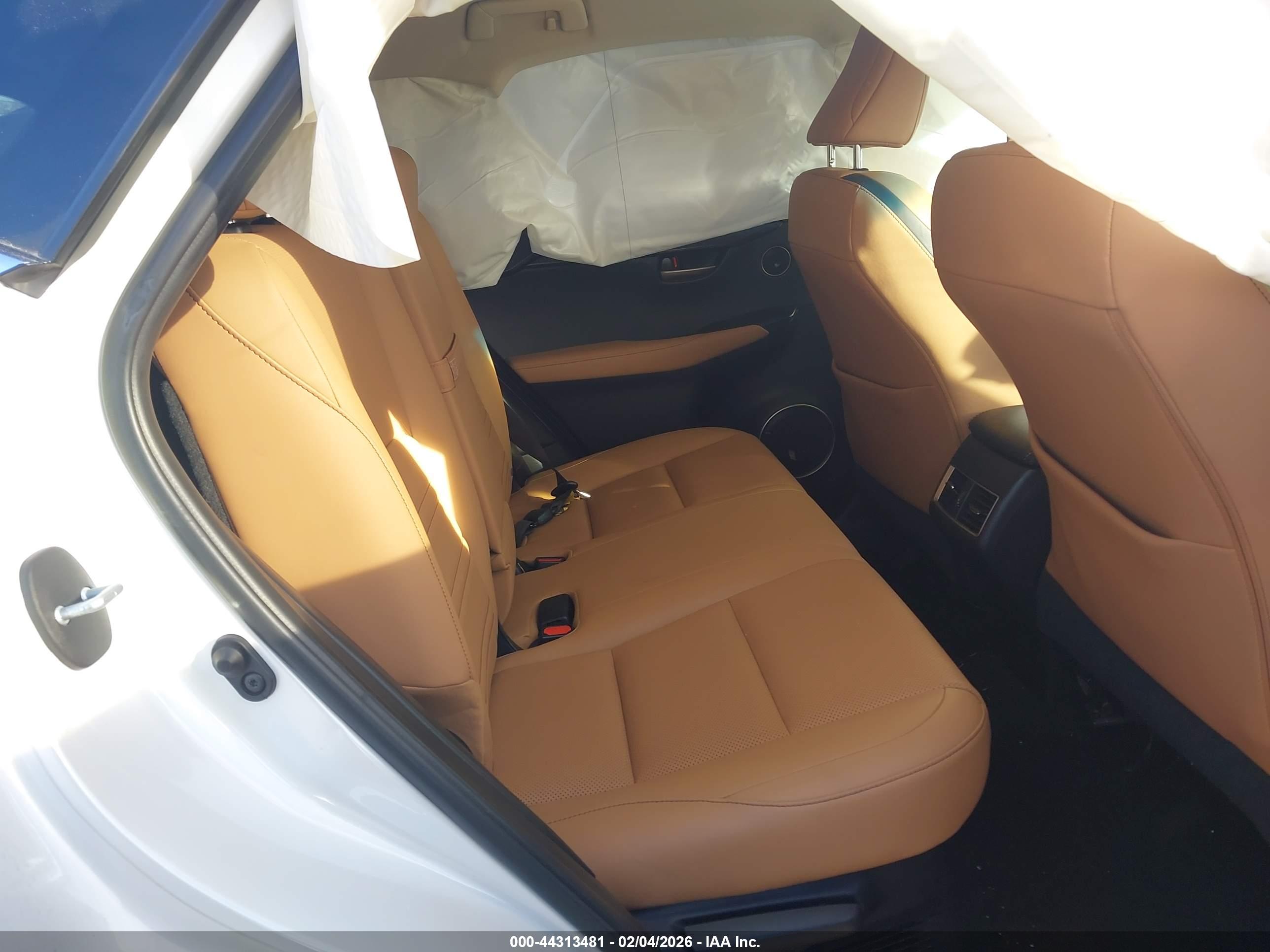 LEXUS NX image 8
