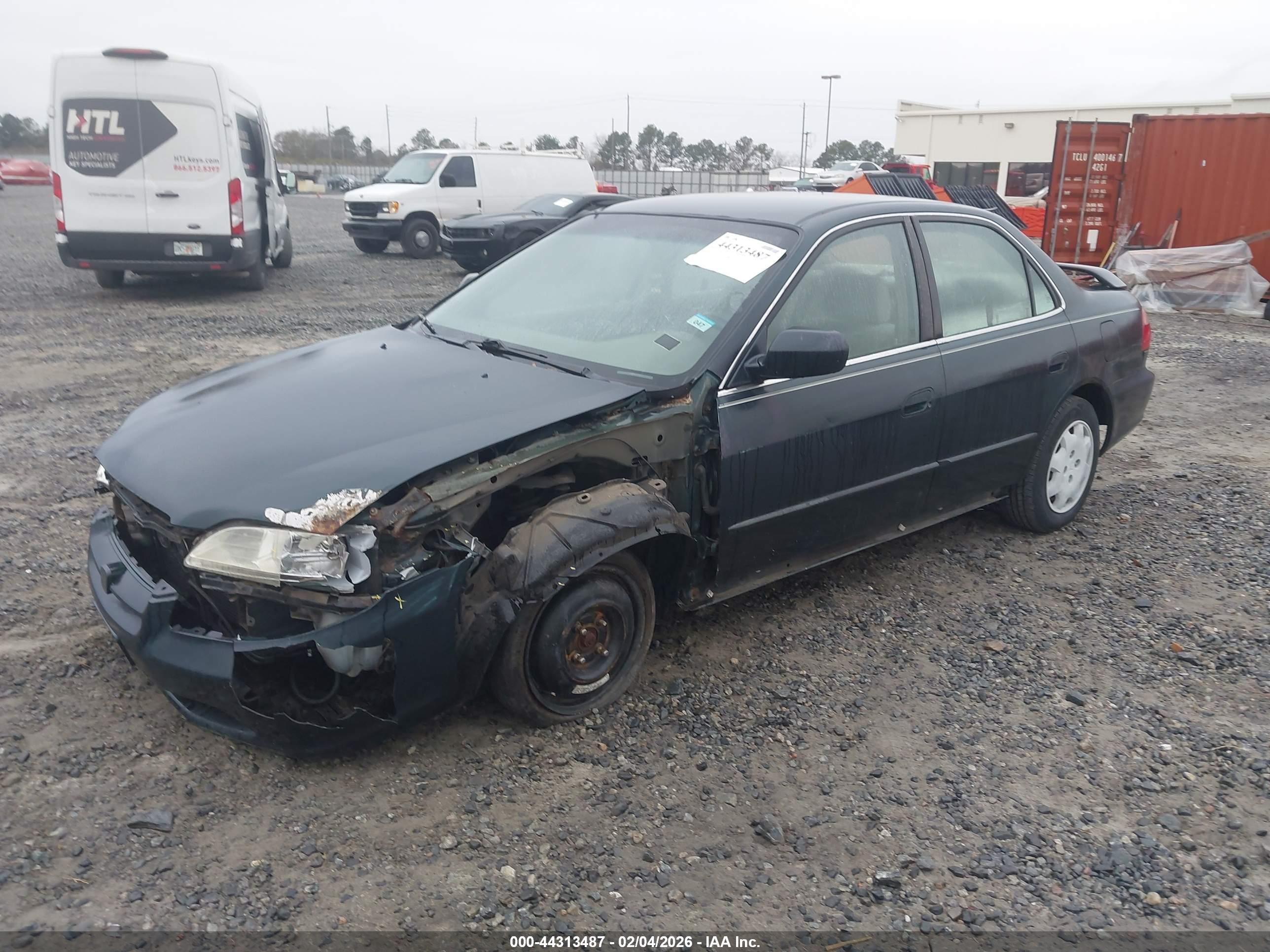 HONDA ACCORD image 2