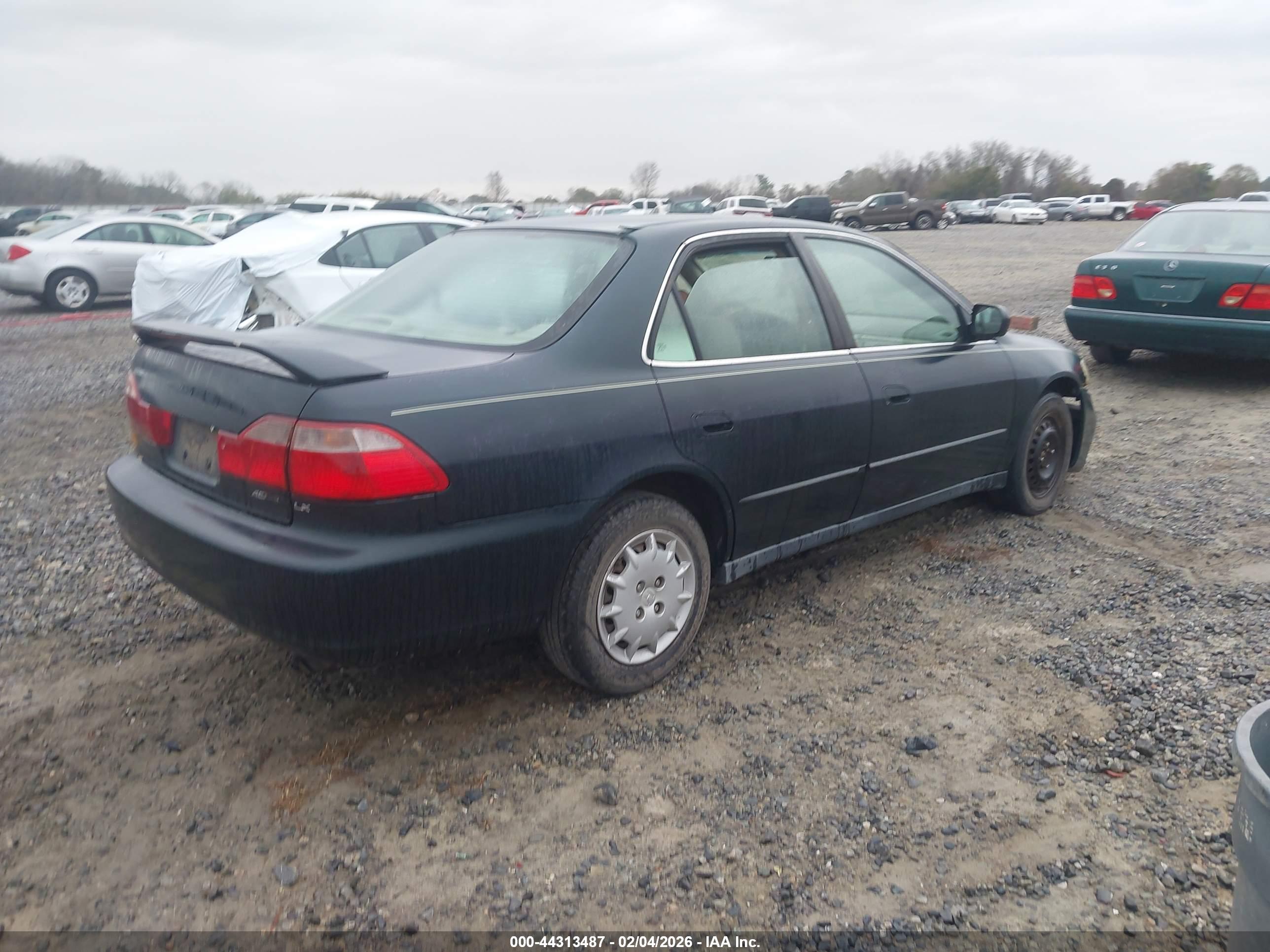 HONDA ACCORD image 4