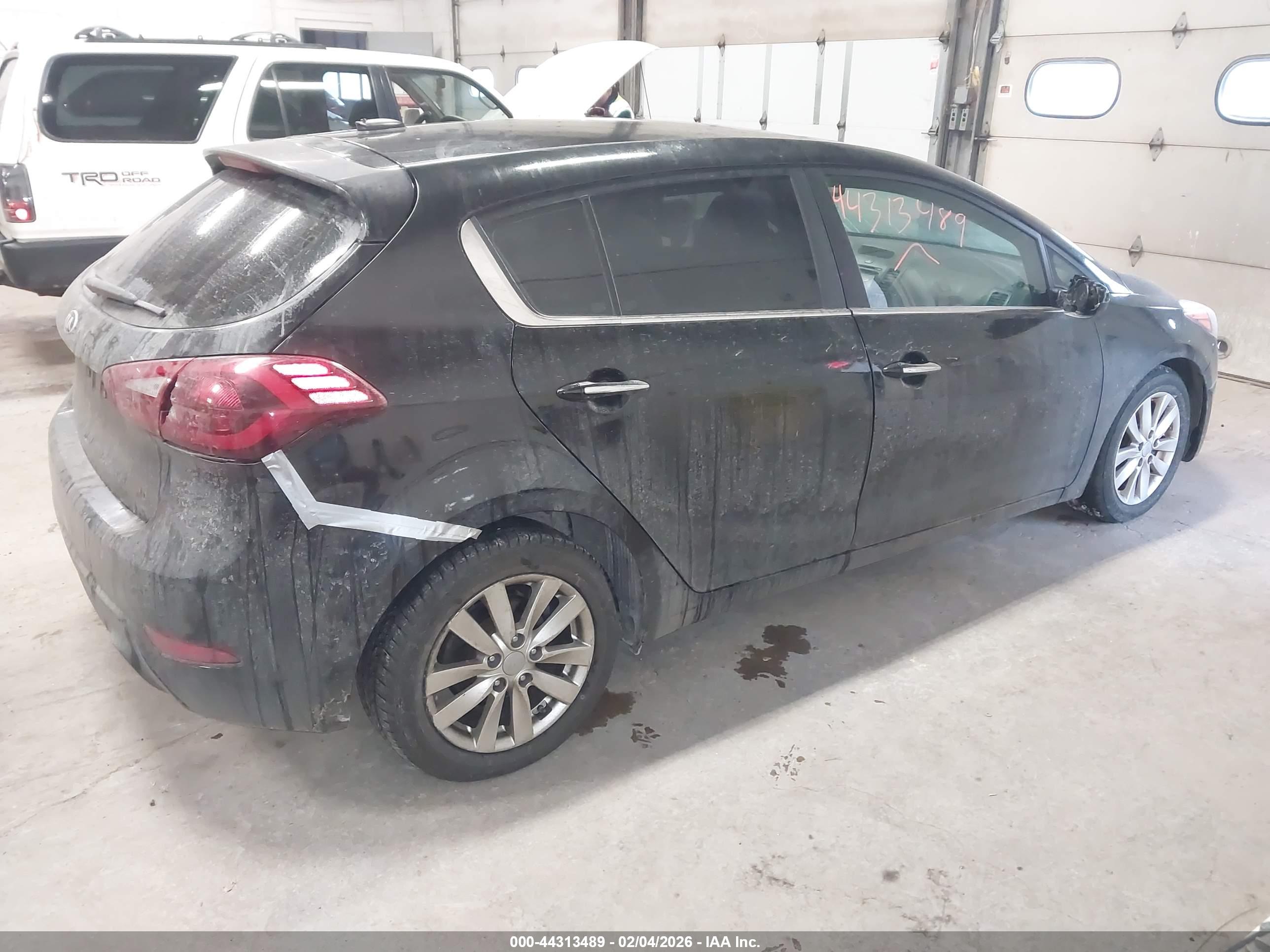 KIA FORTE image 4