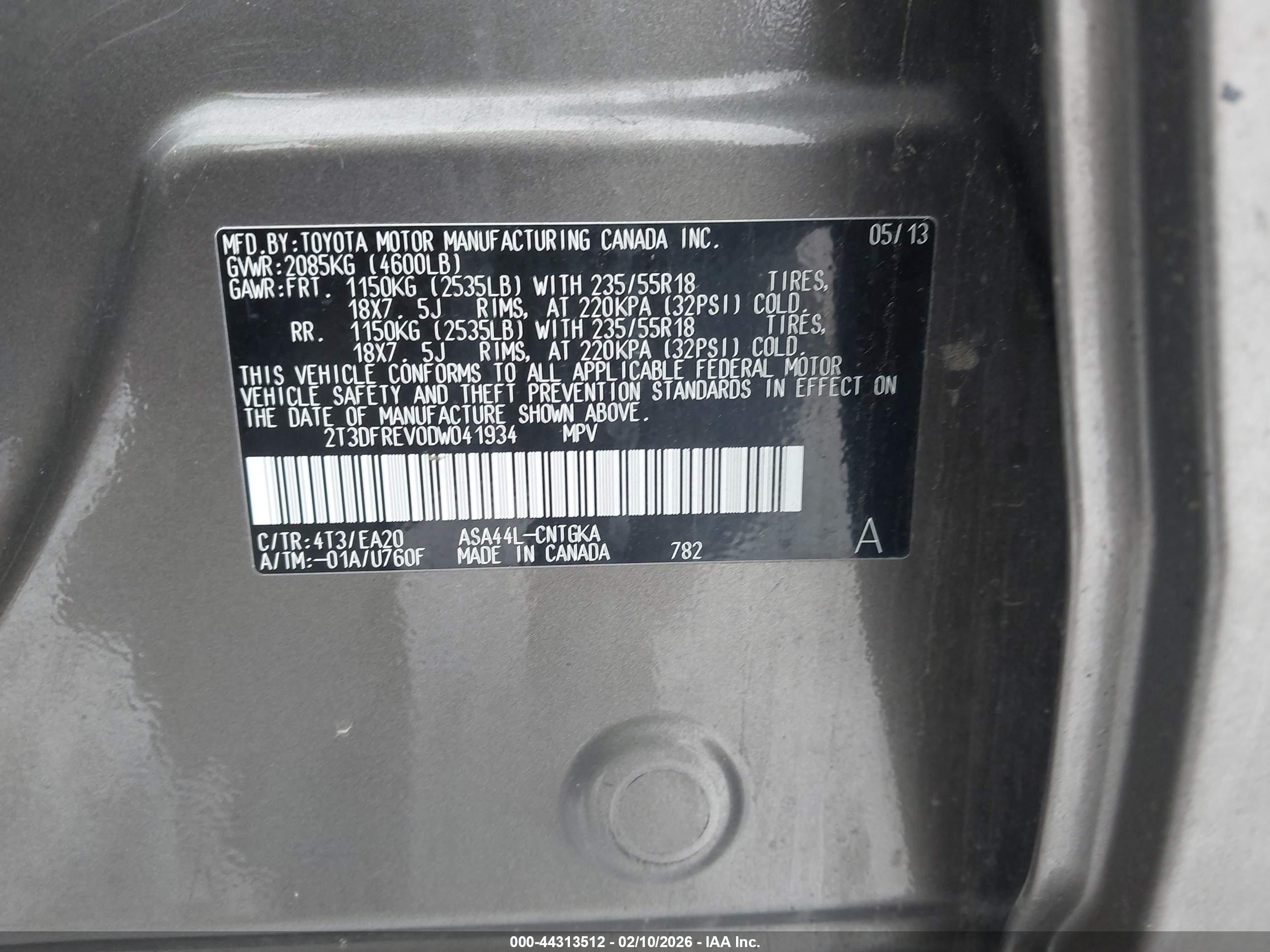 TOYOTA RAV4 image 9
