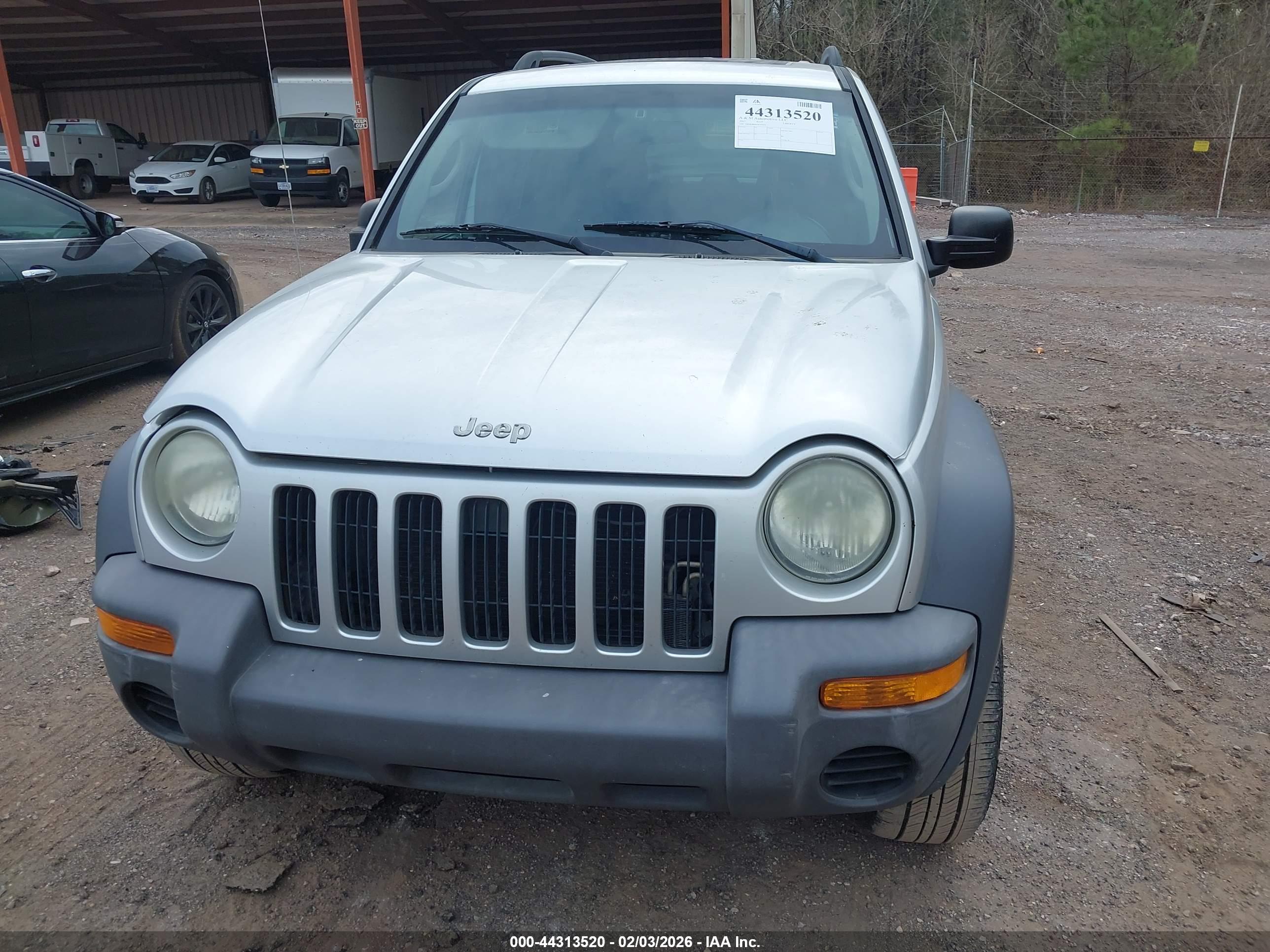 JEEP LIBERTY image 6