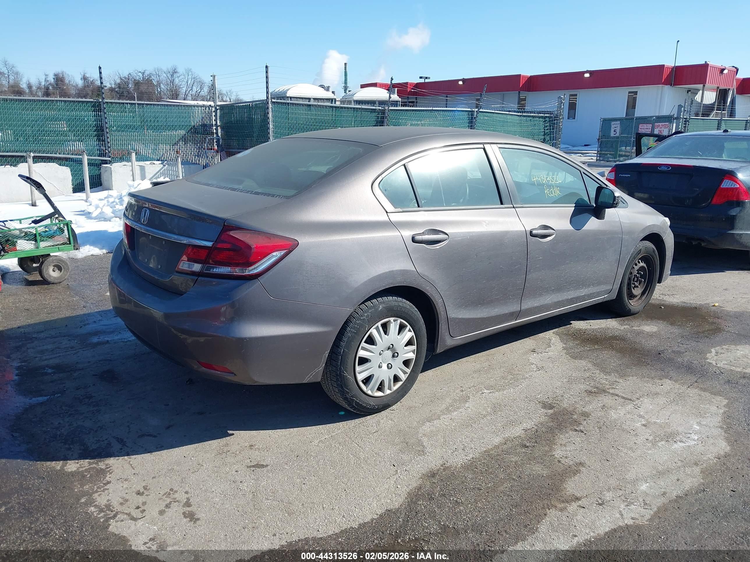 HONDA CIVIC image 4