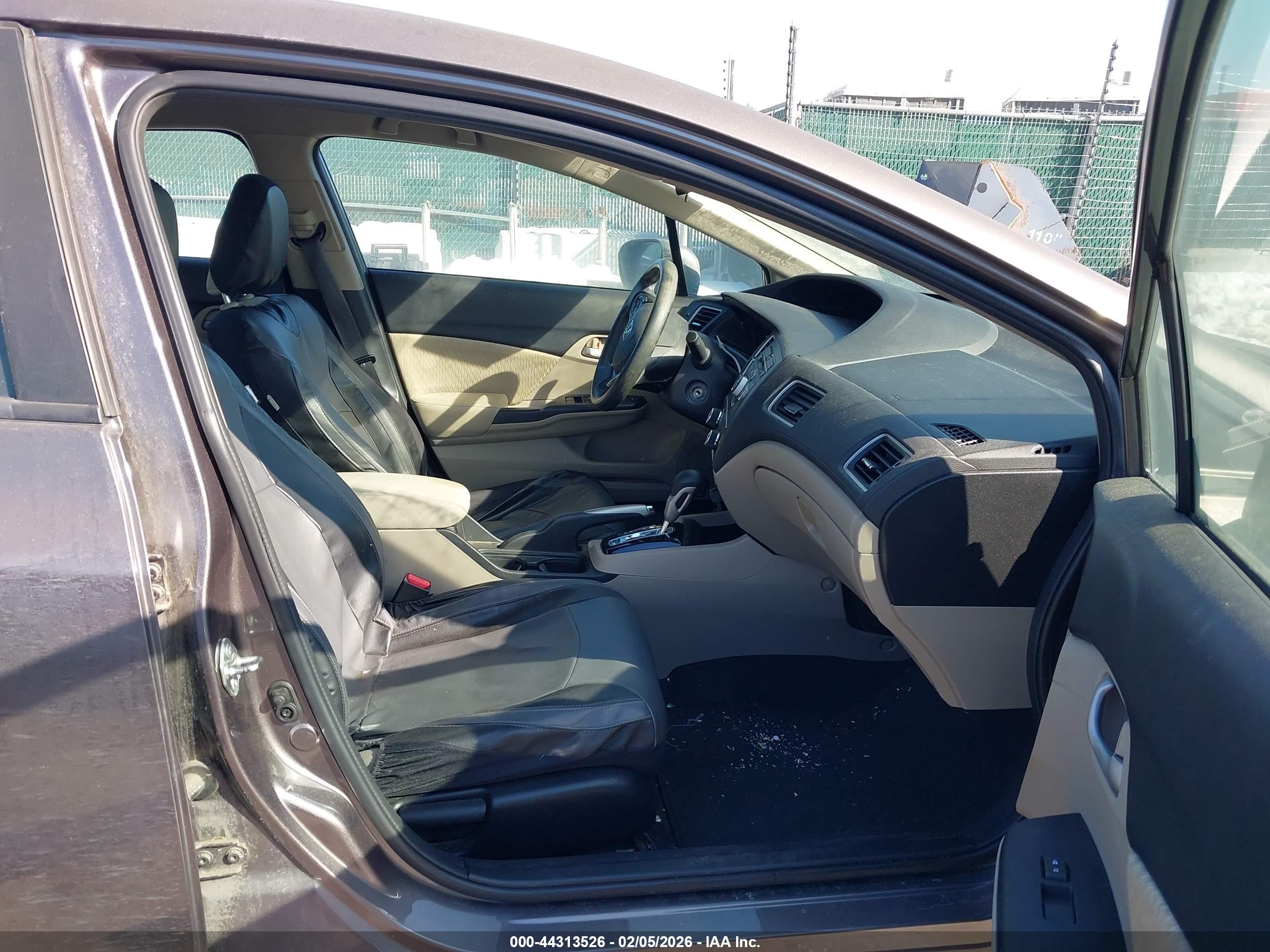 HONDA CIVIC image 5