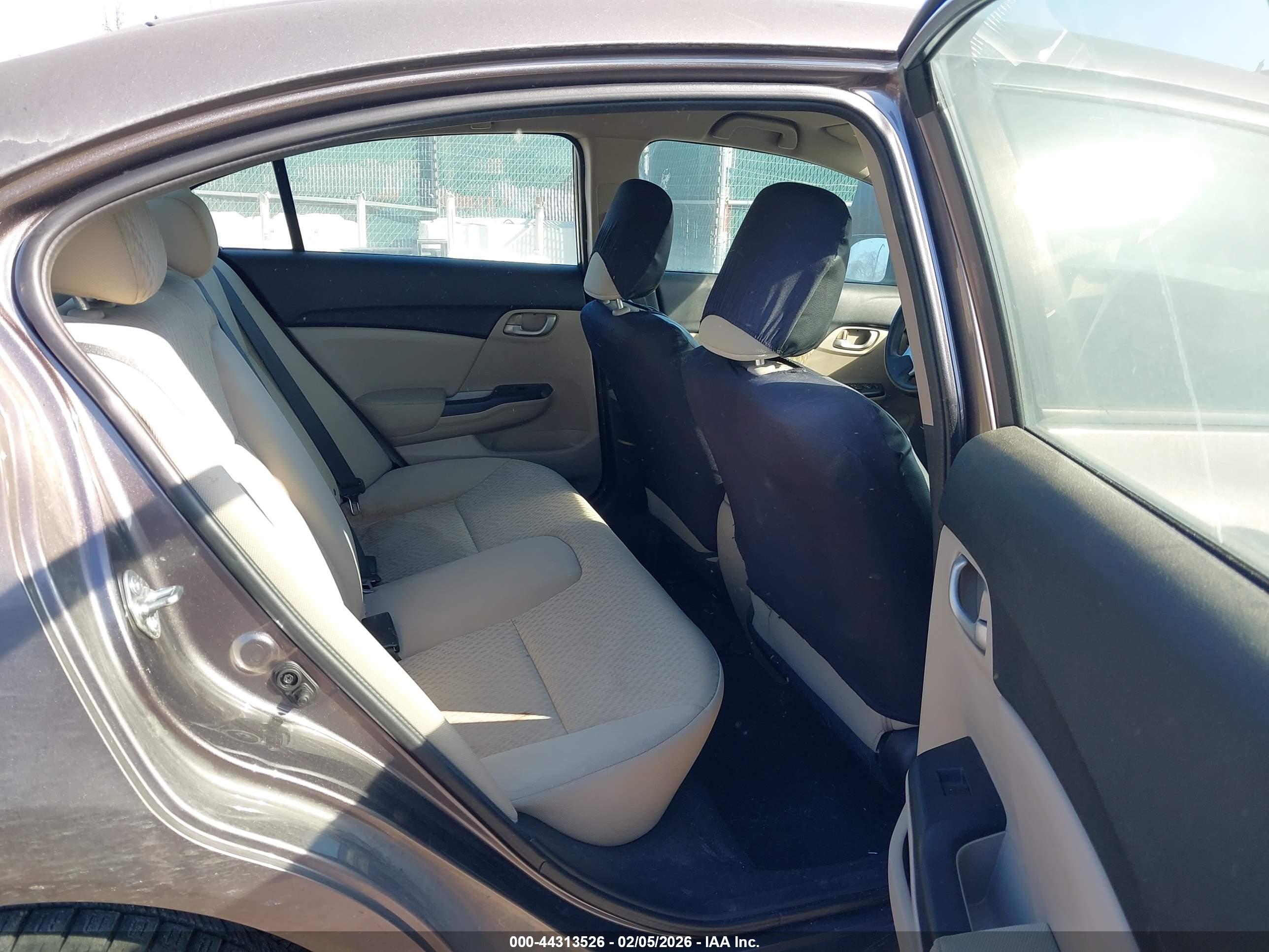 HONDA CIVIC image 8