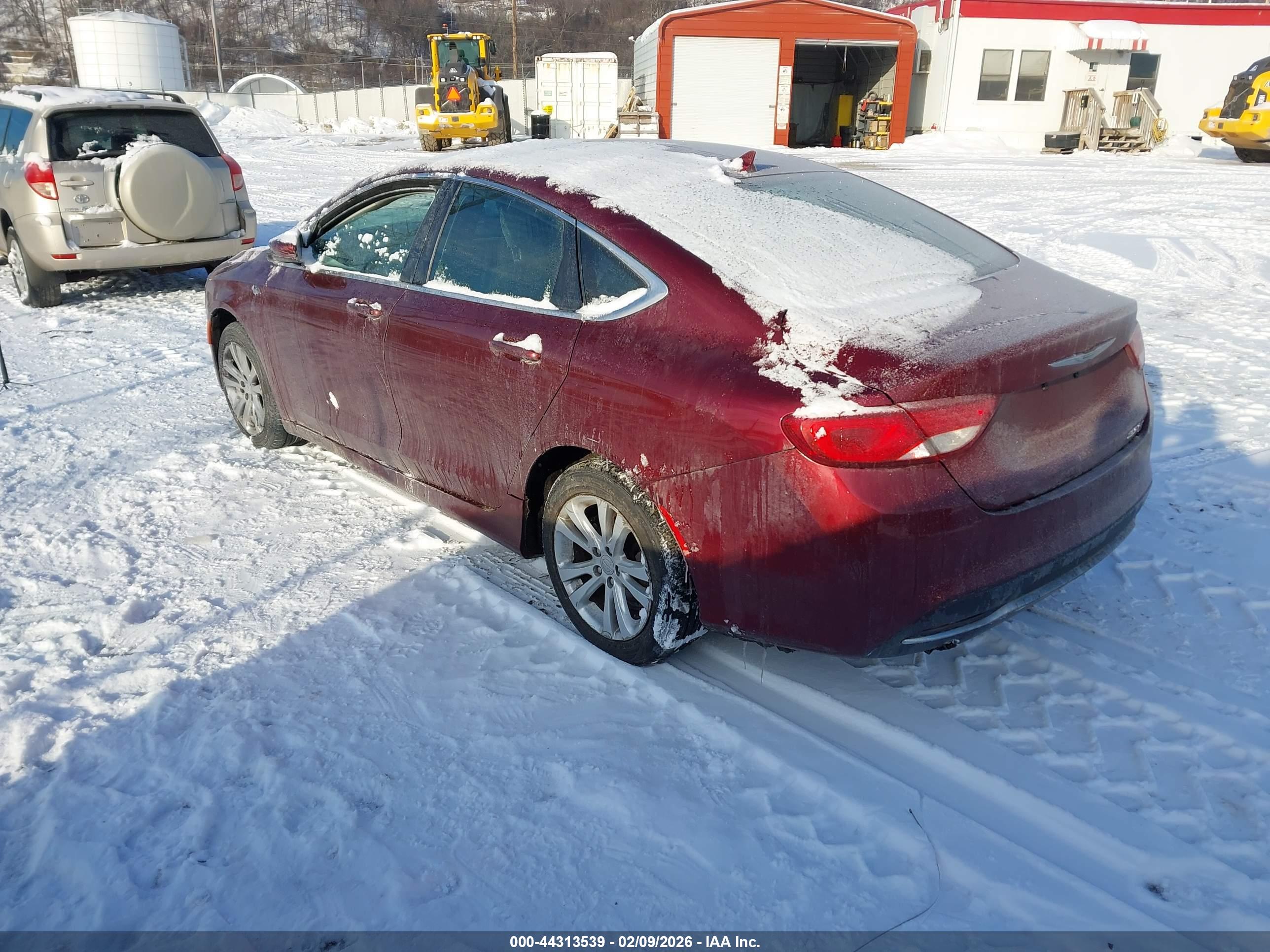 CHRYSLER 200 image 3