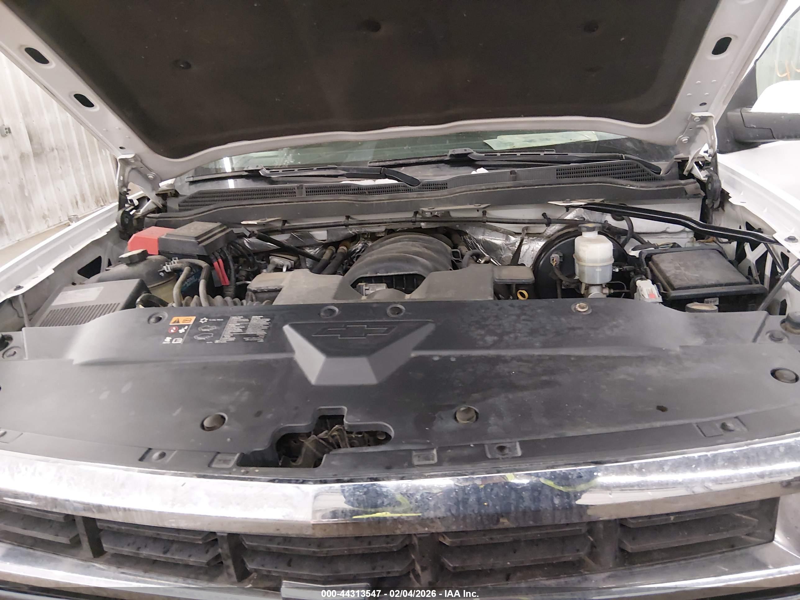 CHEVROLET SILVERADO image 10