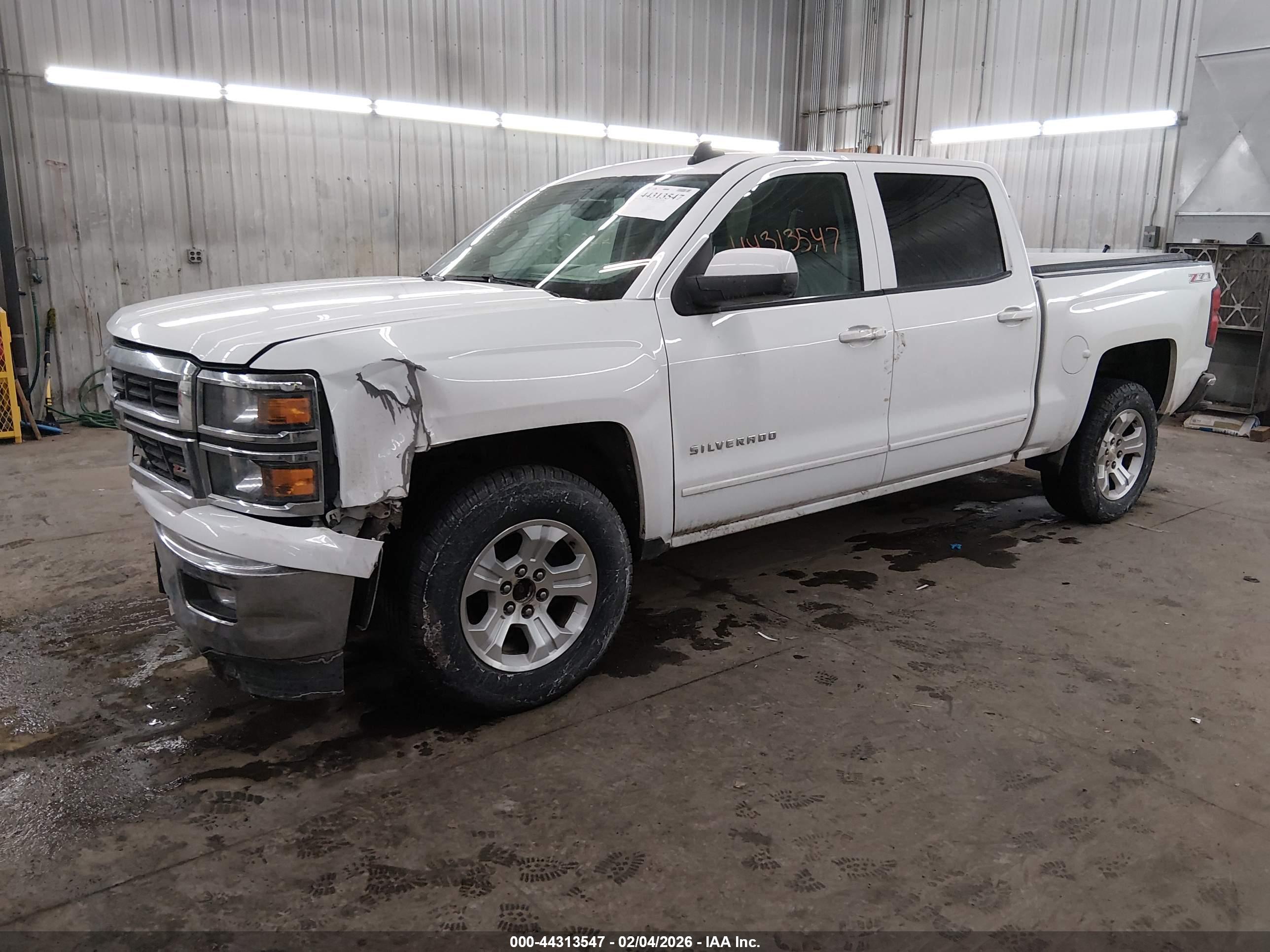 CHEVROLET SILVERADO image 2