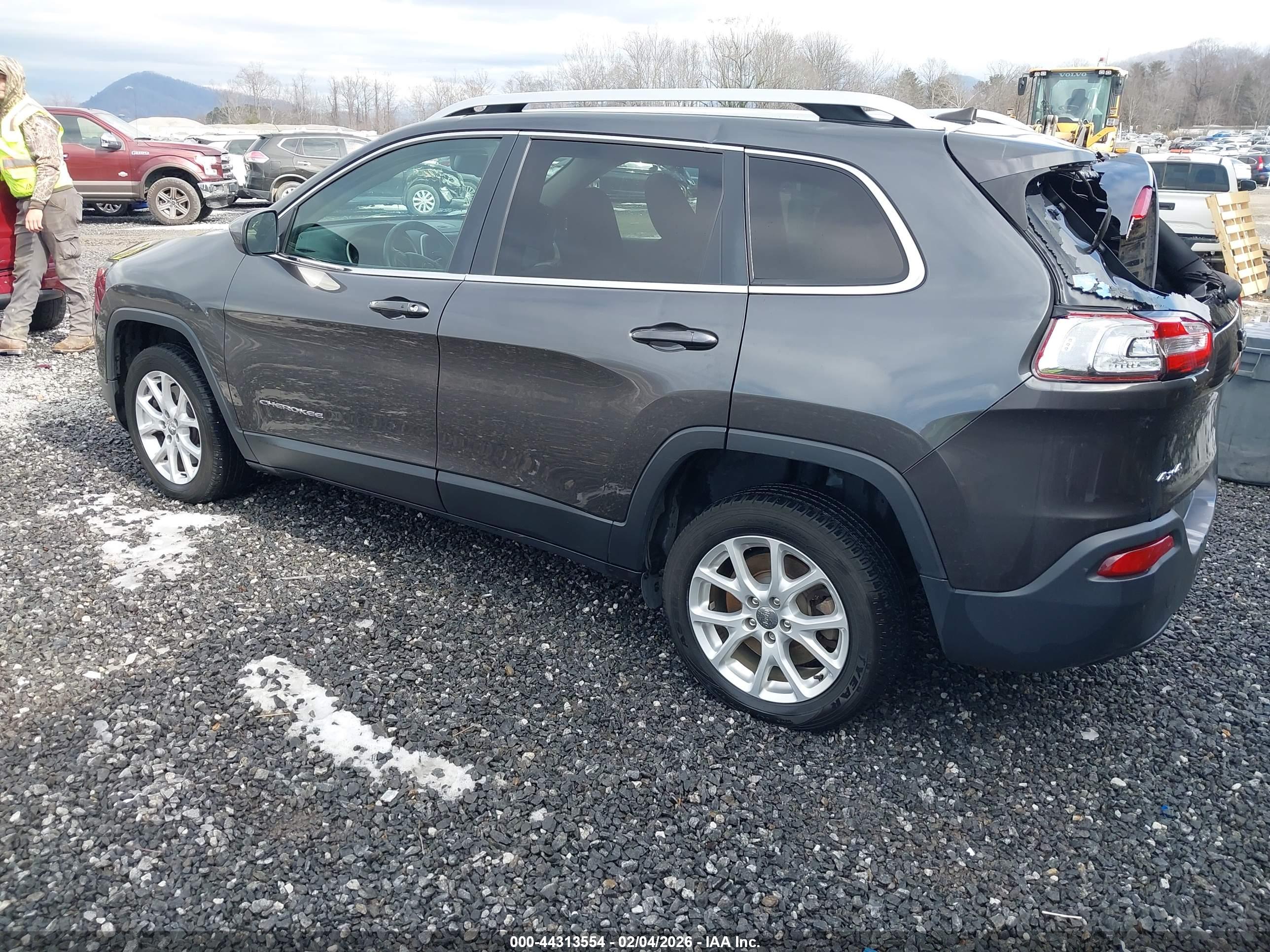 JEEP CHEROKEE image 3