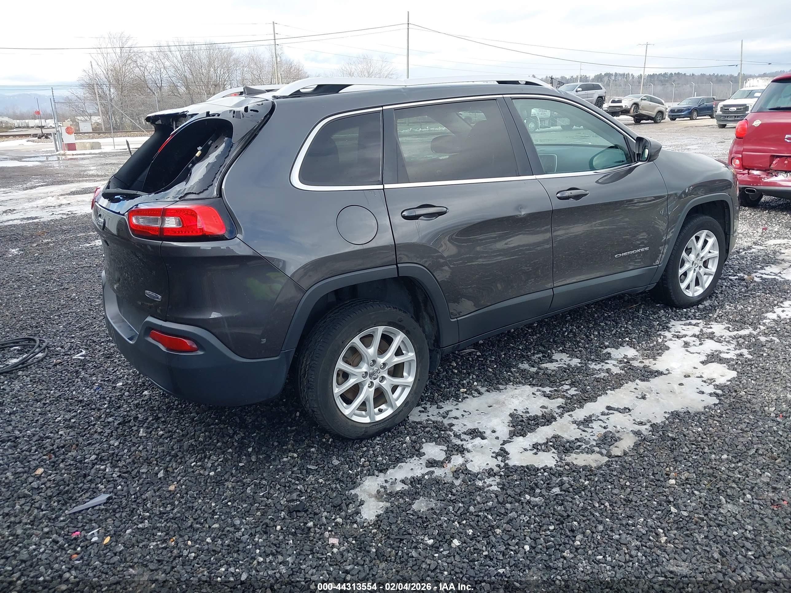 JEEP CHEROKEE image 4