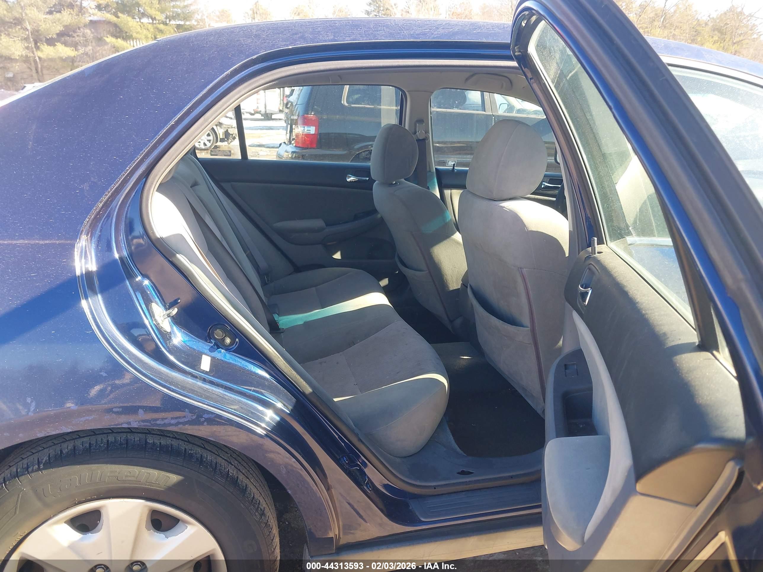 HONDA ACCORD image 8