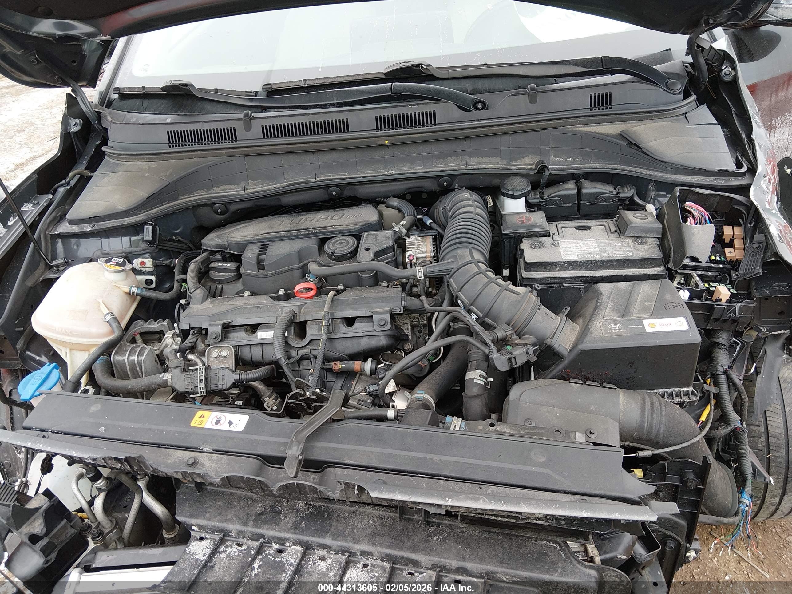 HYUNDAI KONA image 10