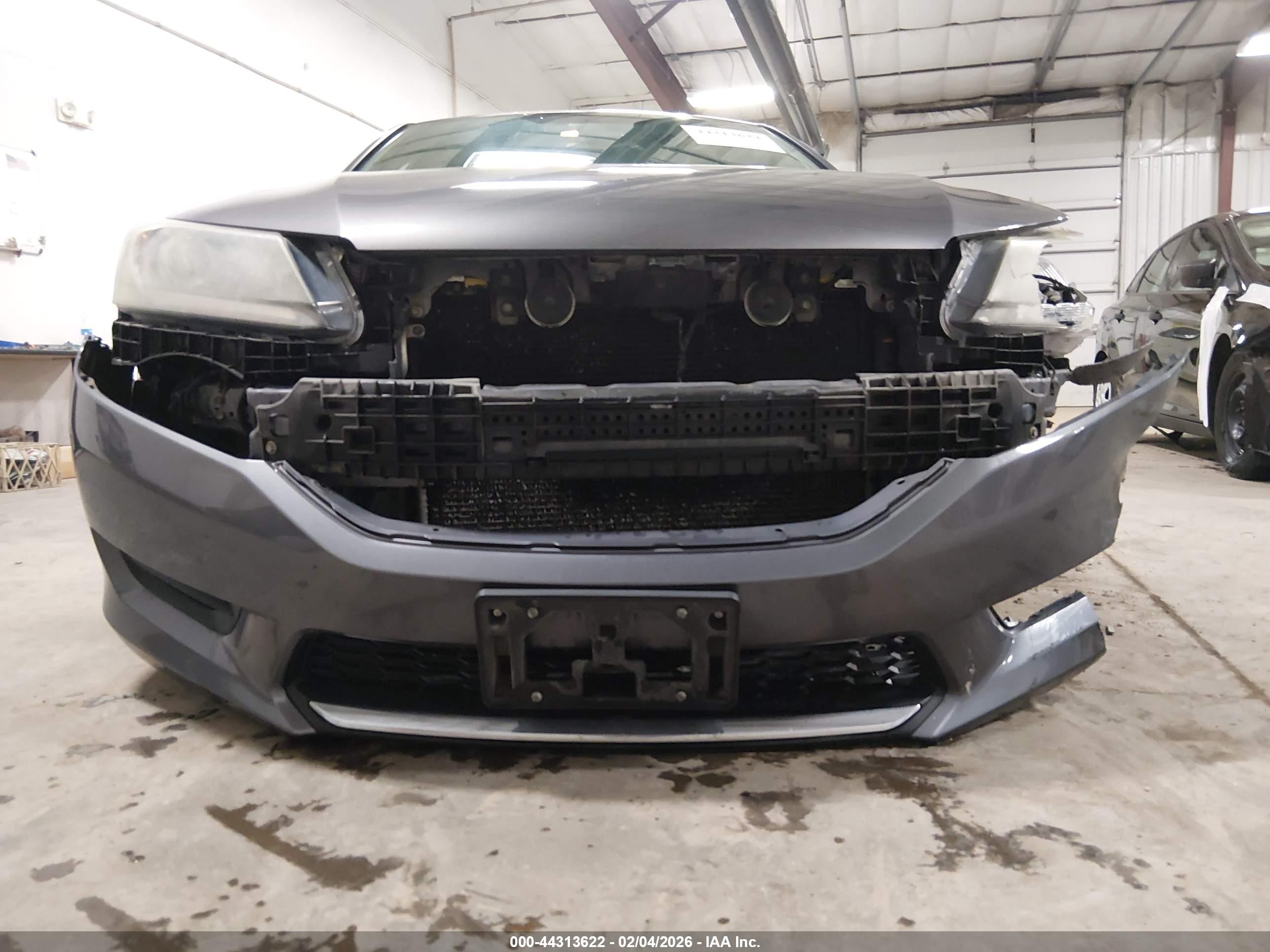 HONDA ACCORD image 6