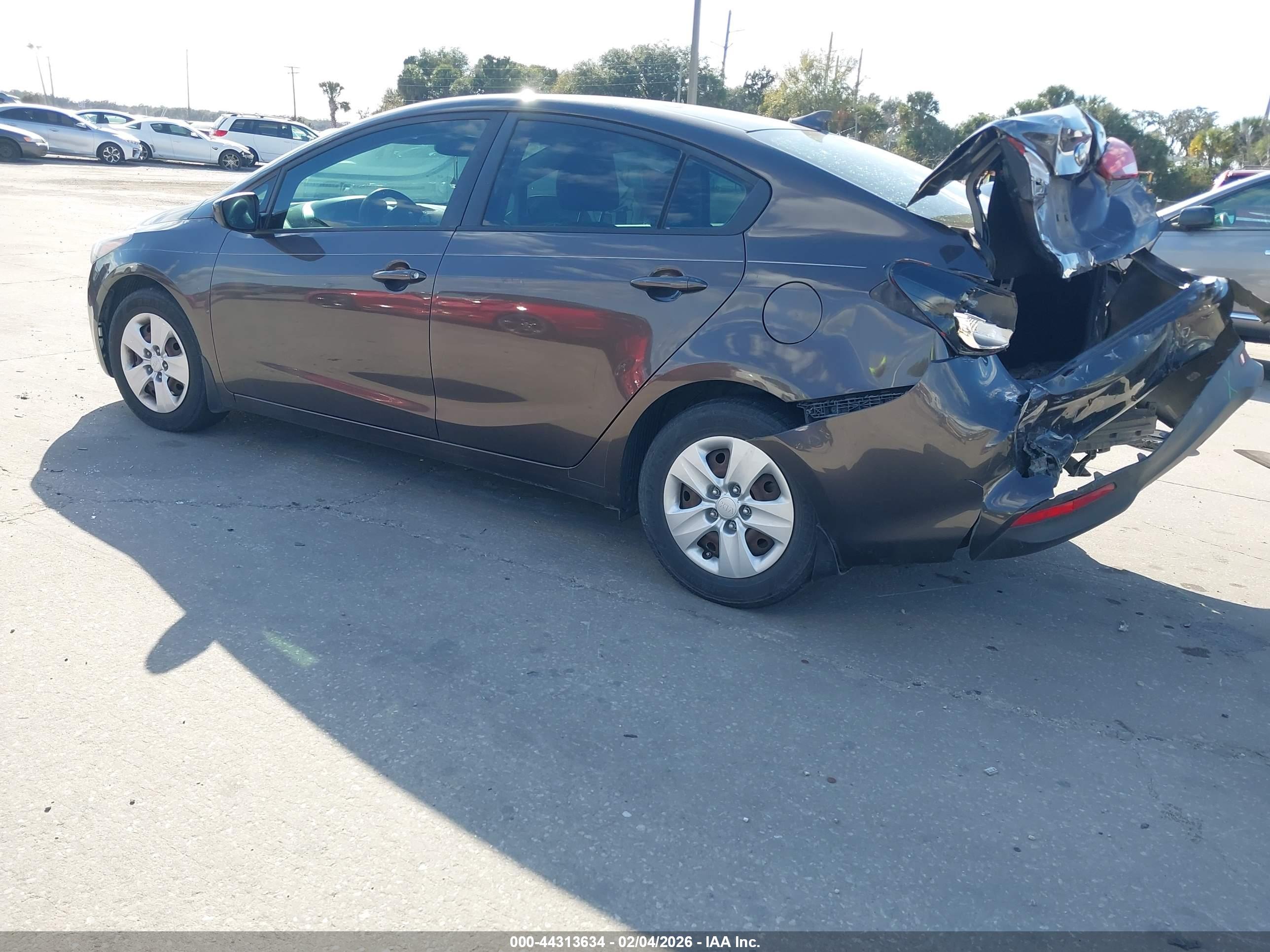 KIA FORTE image 3