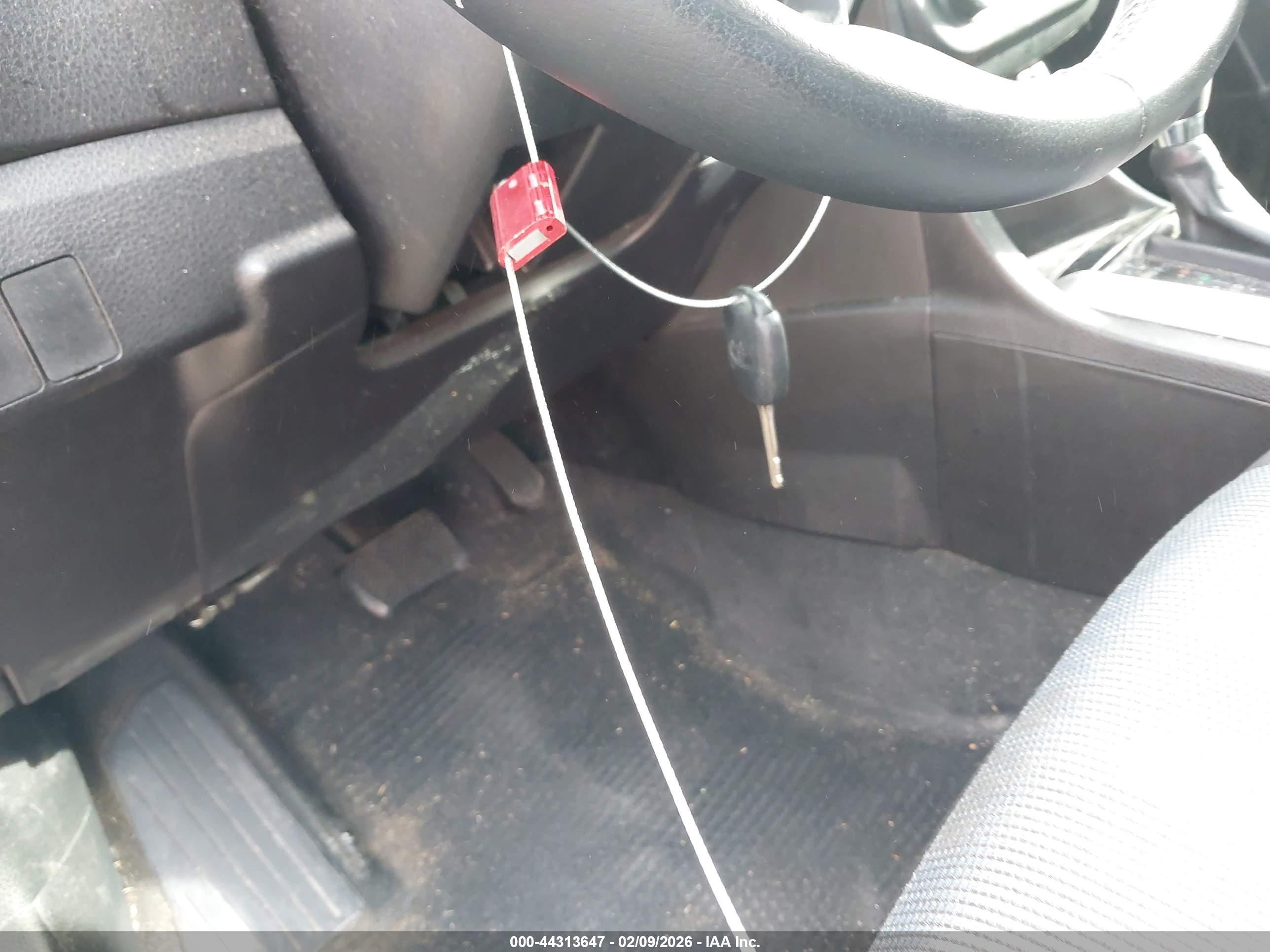 TOYOTA COROLLA image 11