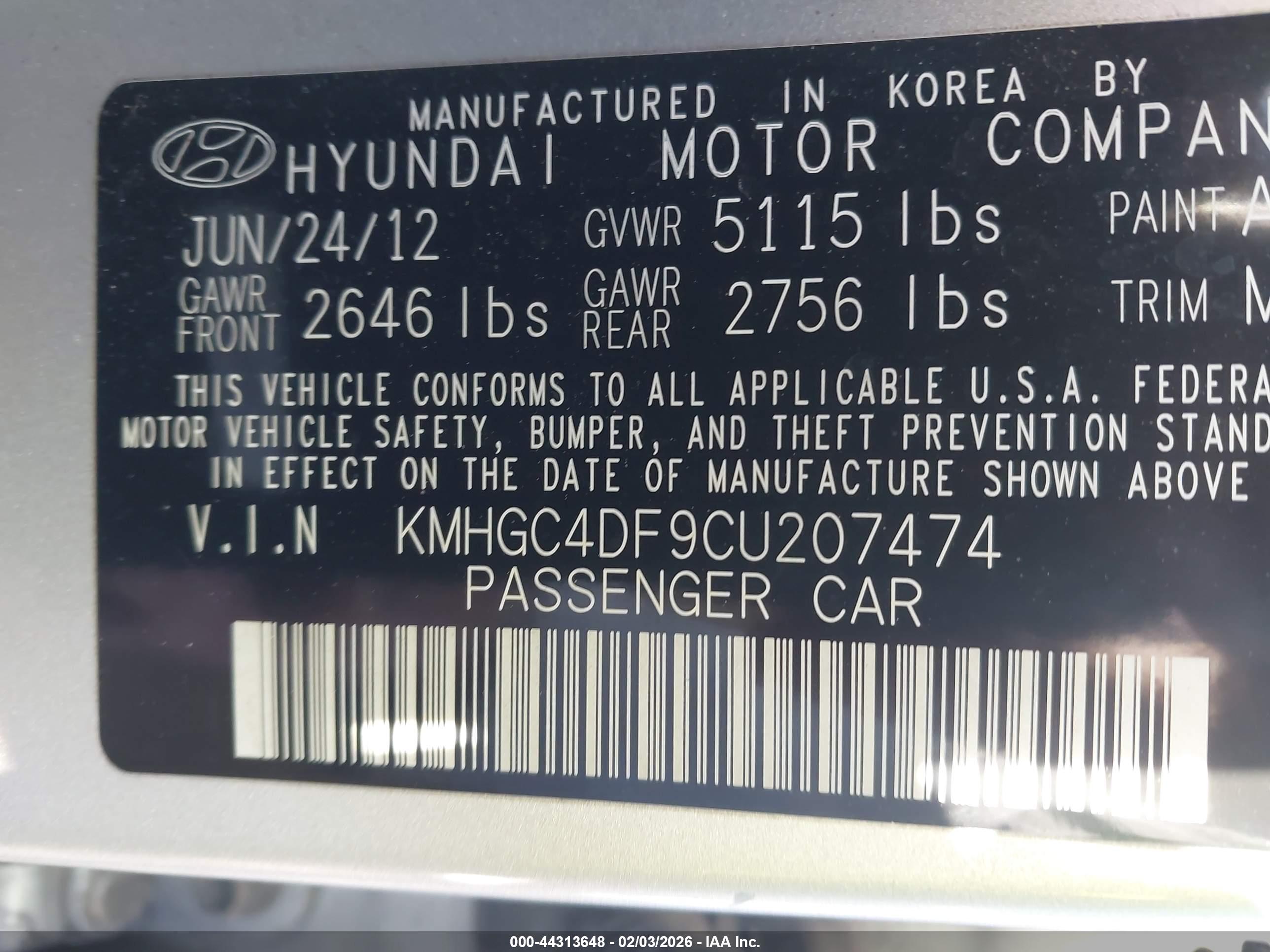 HYUNDAI GENESIS image 9