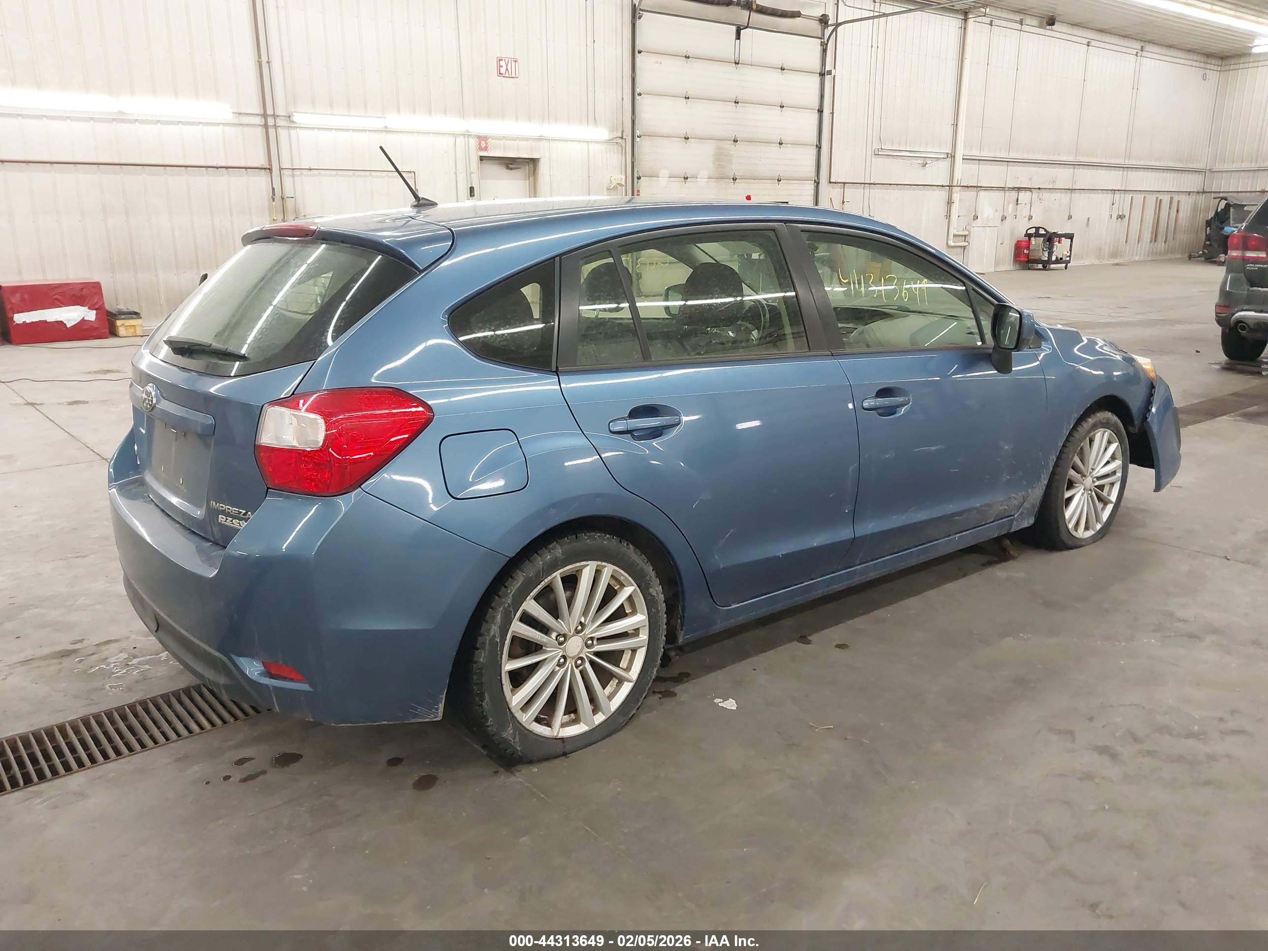 SUBARU IMPREZA image 4