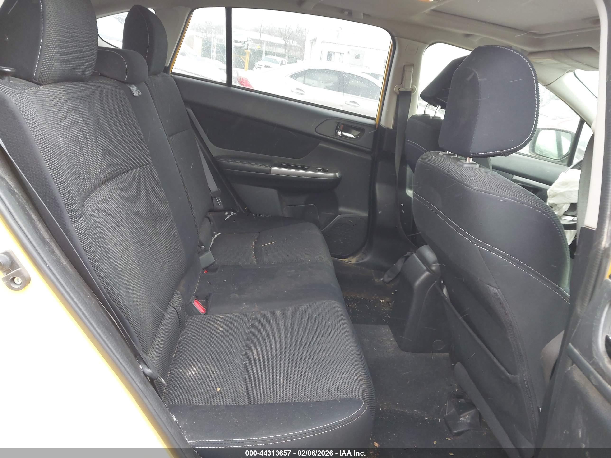 SUBARU XV image 8