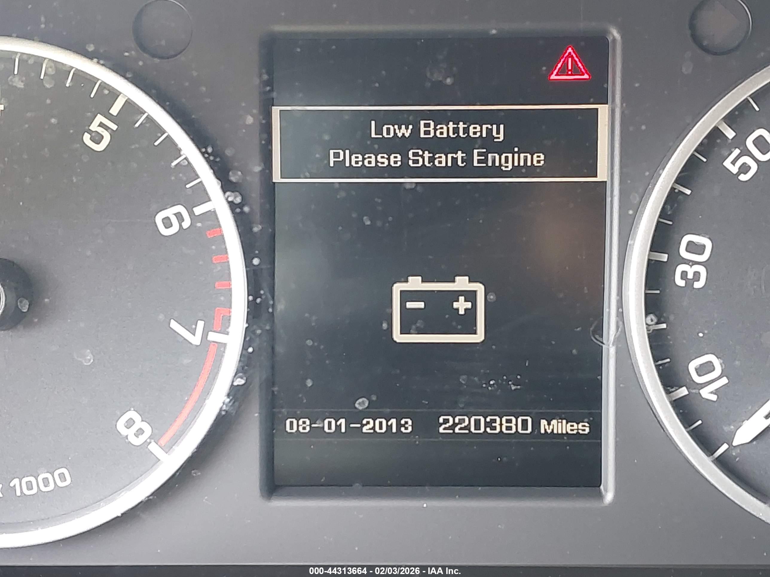 LAND ROVER image 7