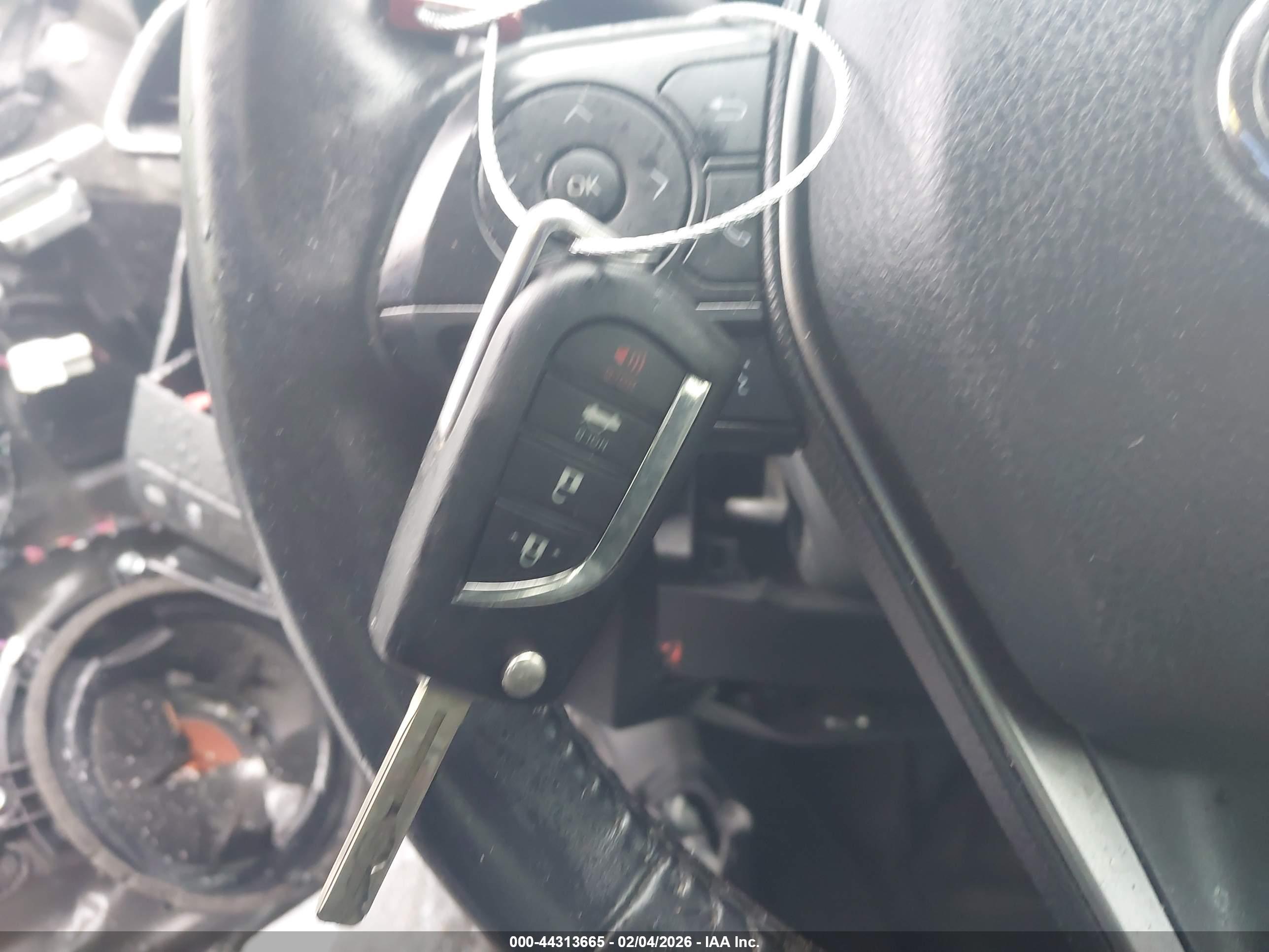 TOYOTA CAMRY image 11