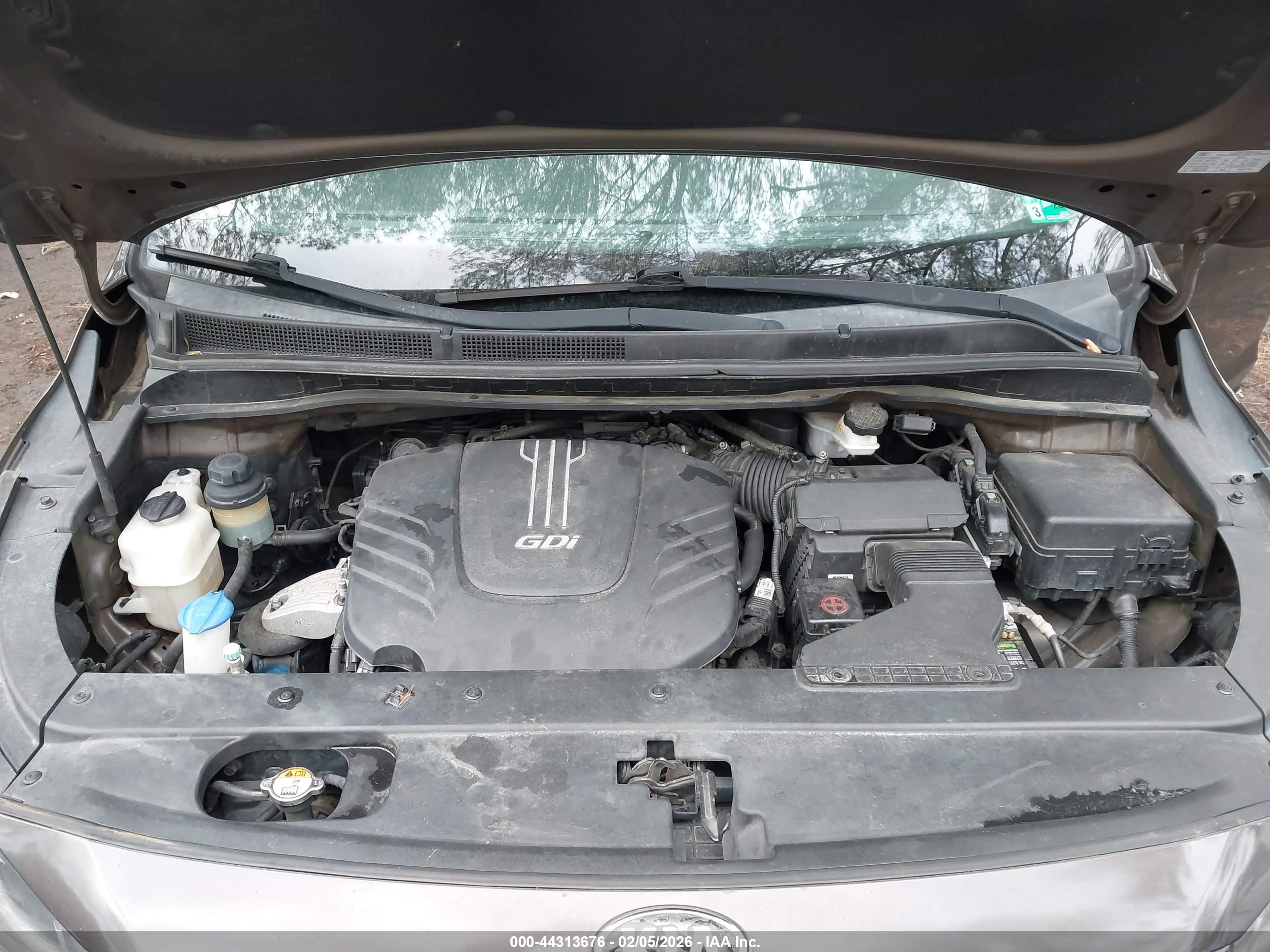 KIA SEDONA image 10