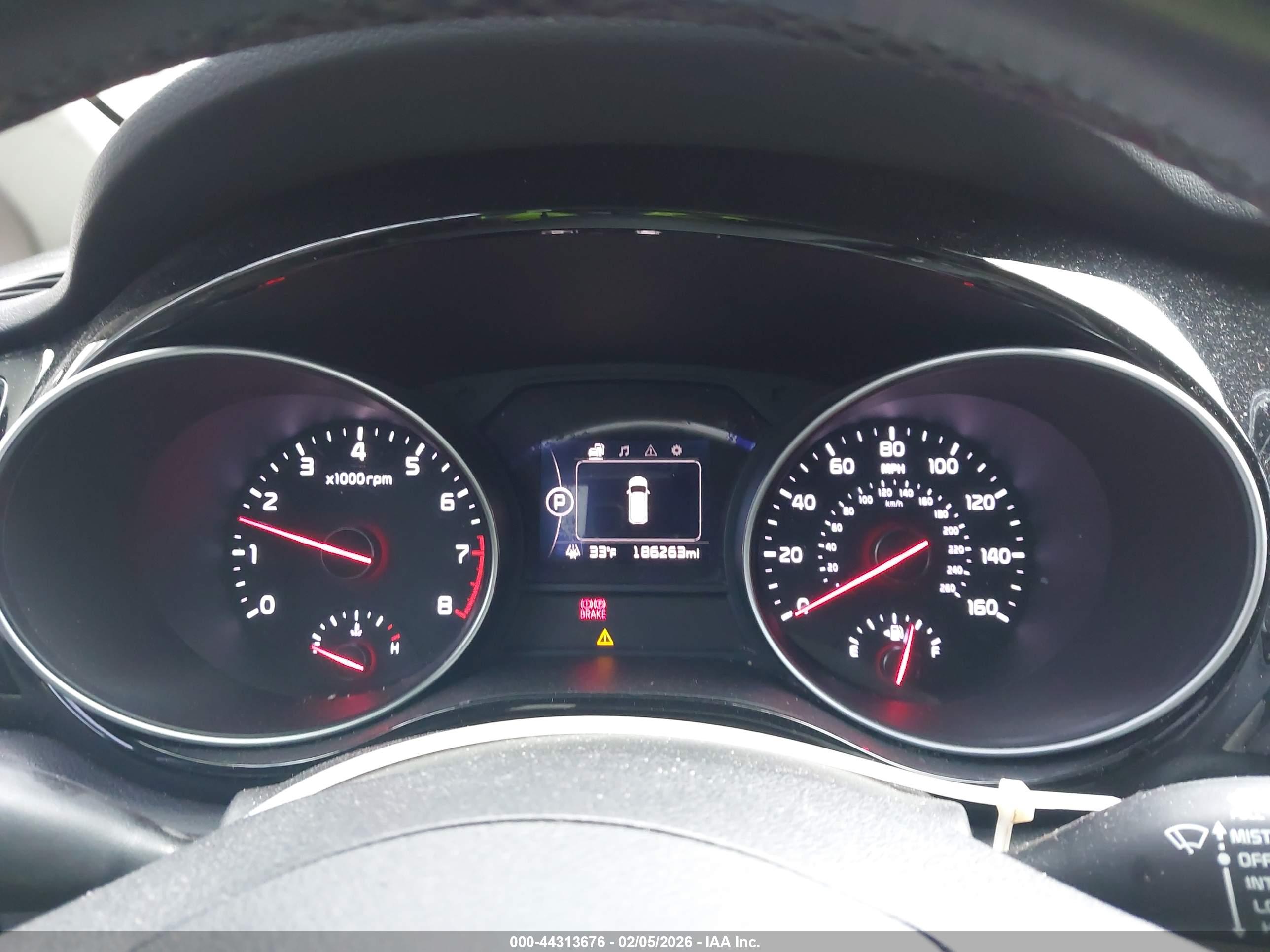 KIA SEDONA image 7