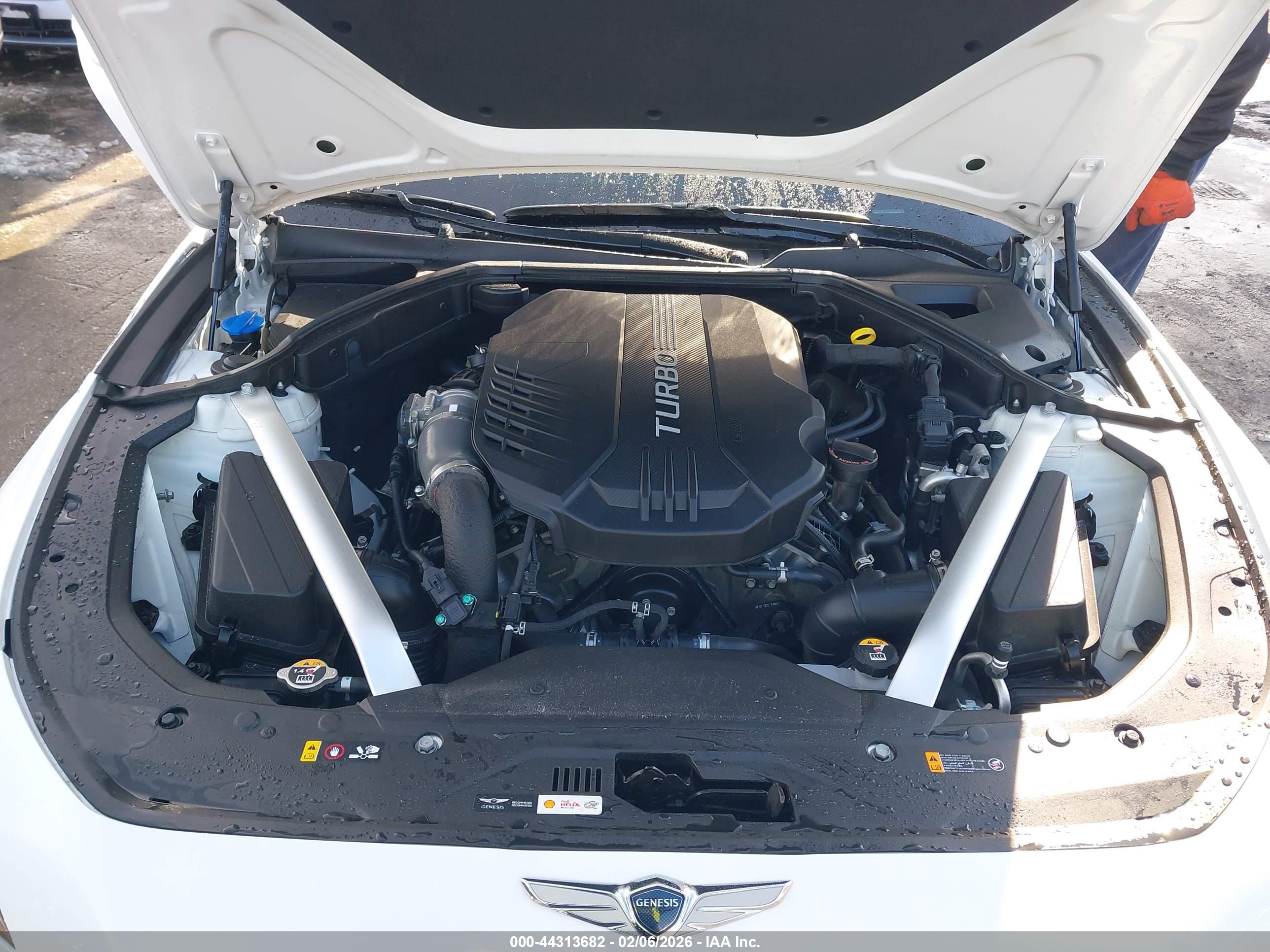 GENESIS G70 image 10