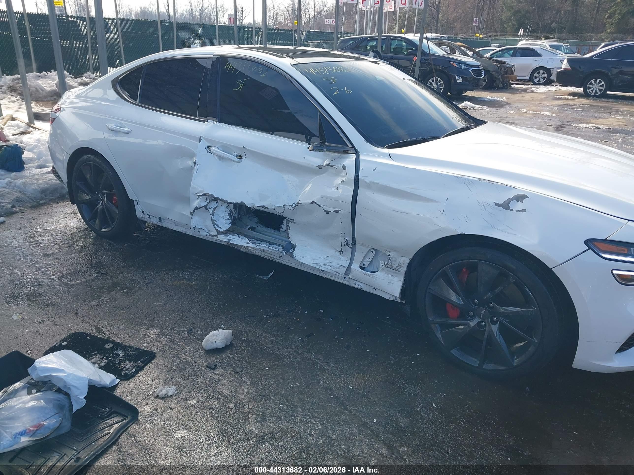 GENESIS G70 image 6