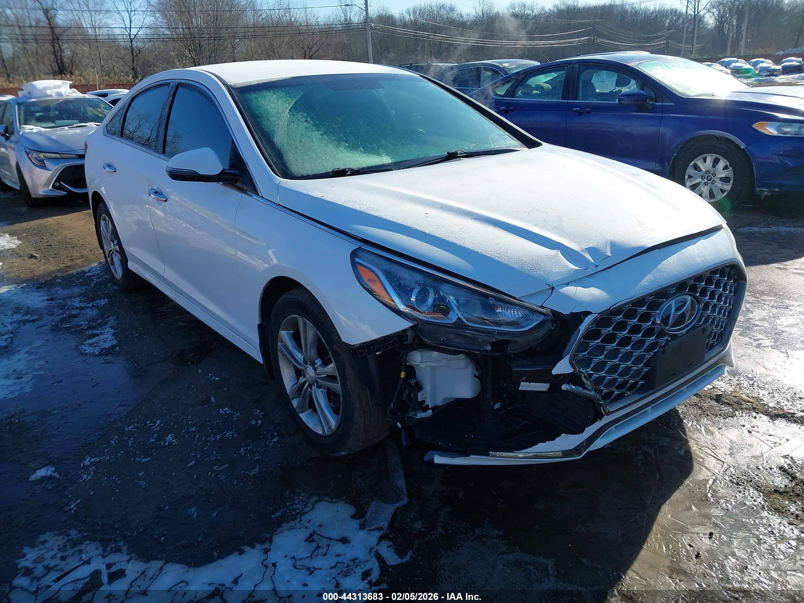 HYUNDAI SONATA image 6