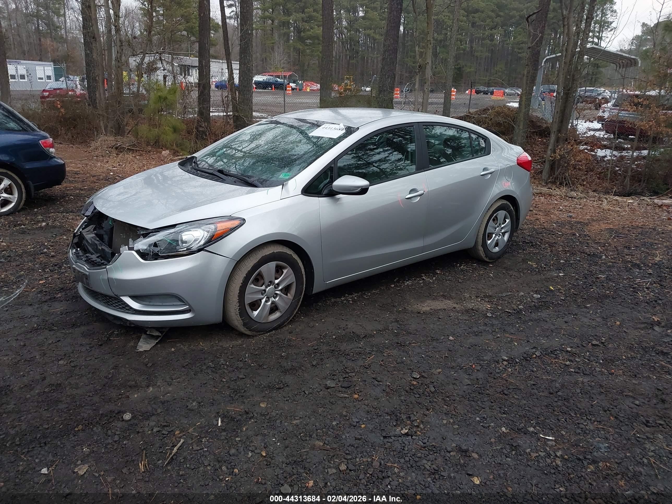 KIA FORTE image 2