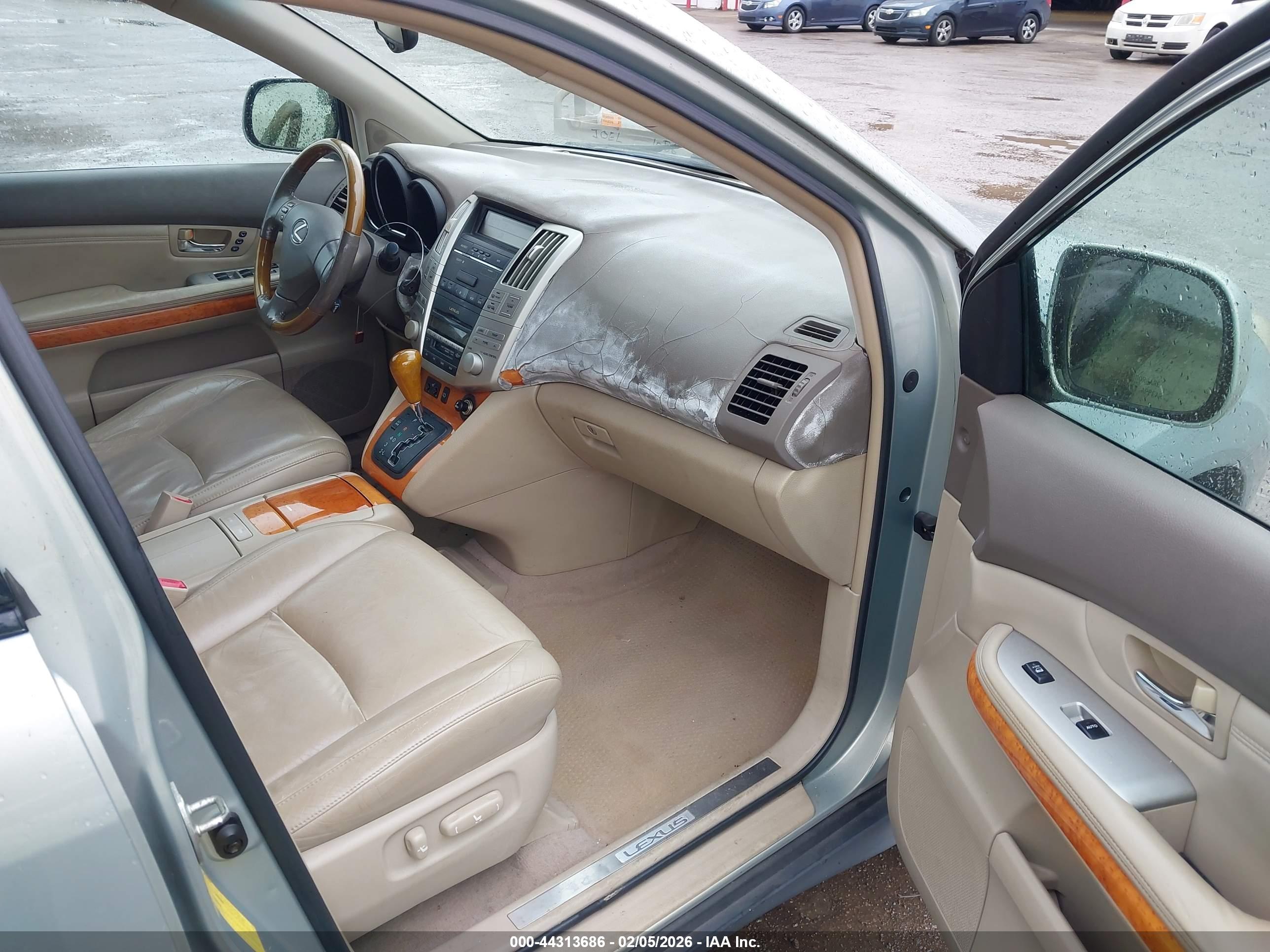 LEXUS RX image 5
