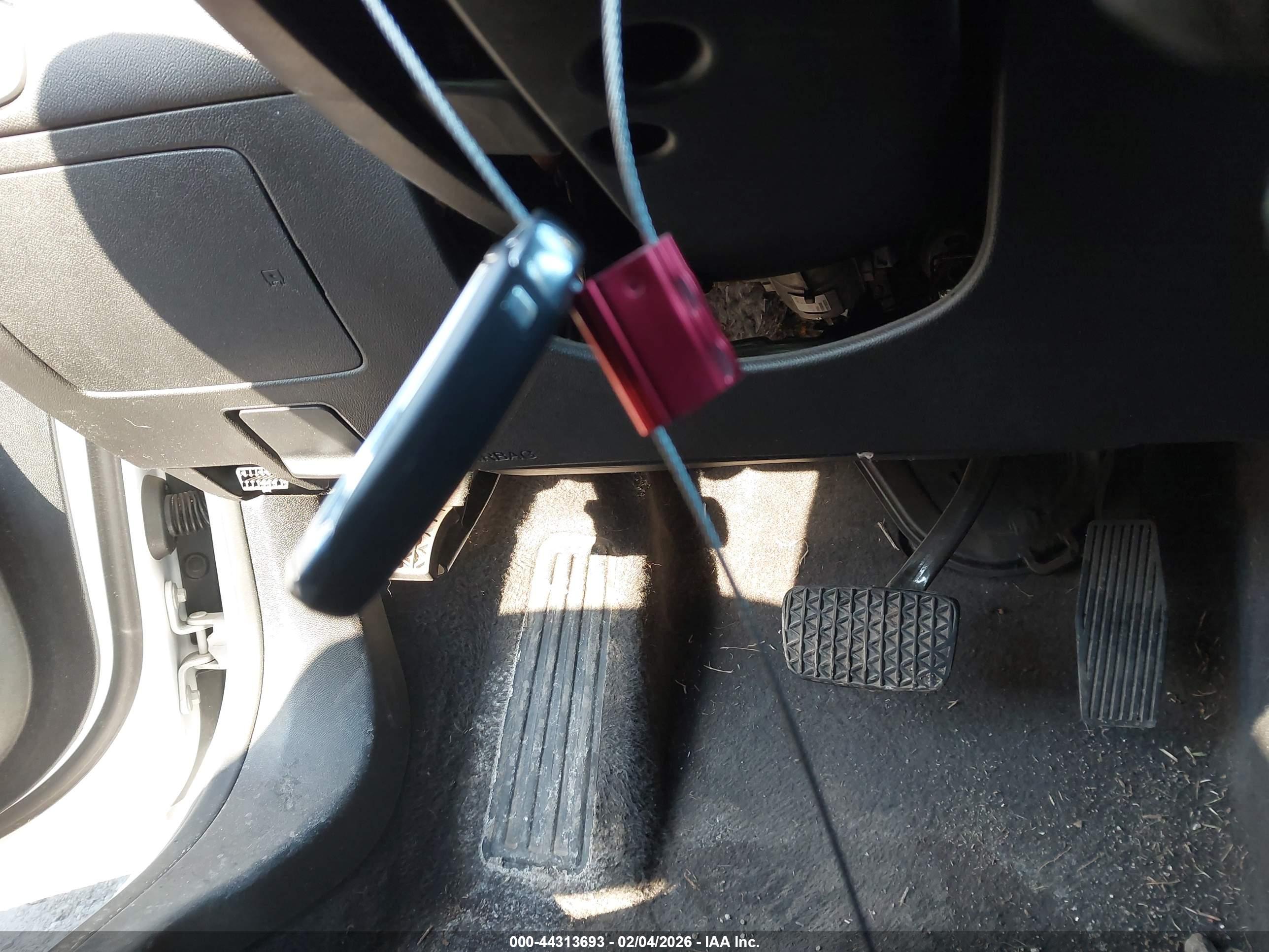 CHEVROLET MALIBU image 11