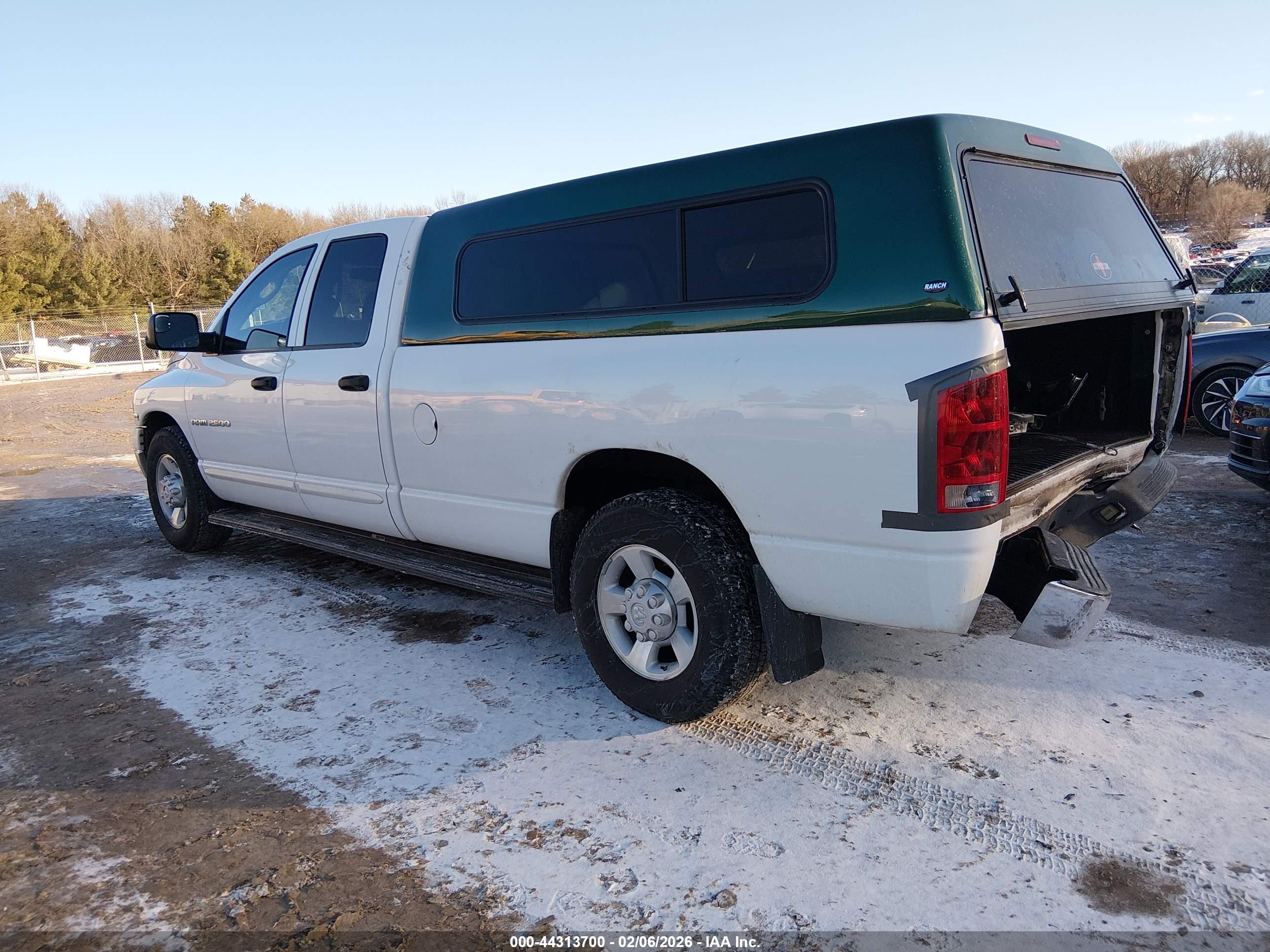 DODGE RAM image 3