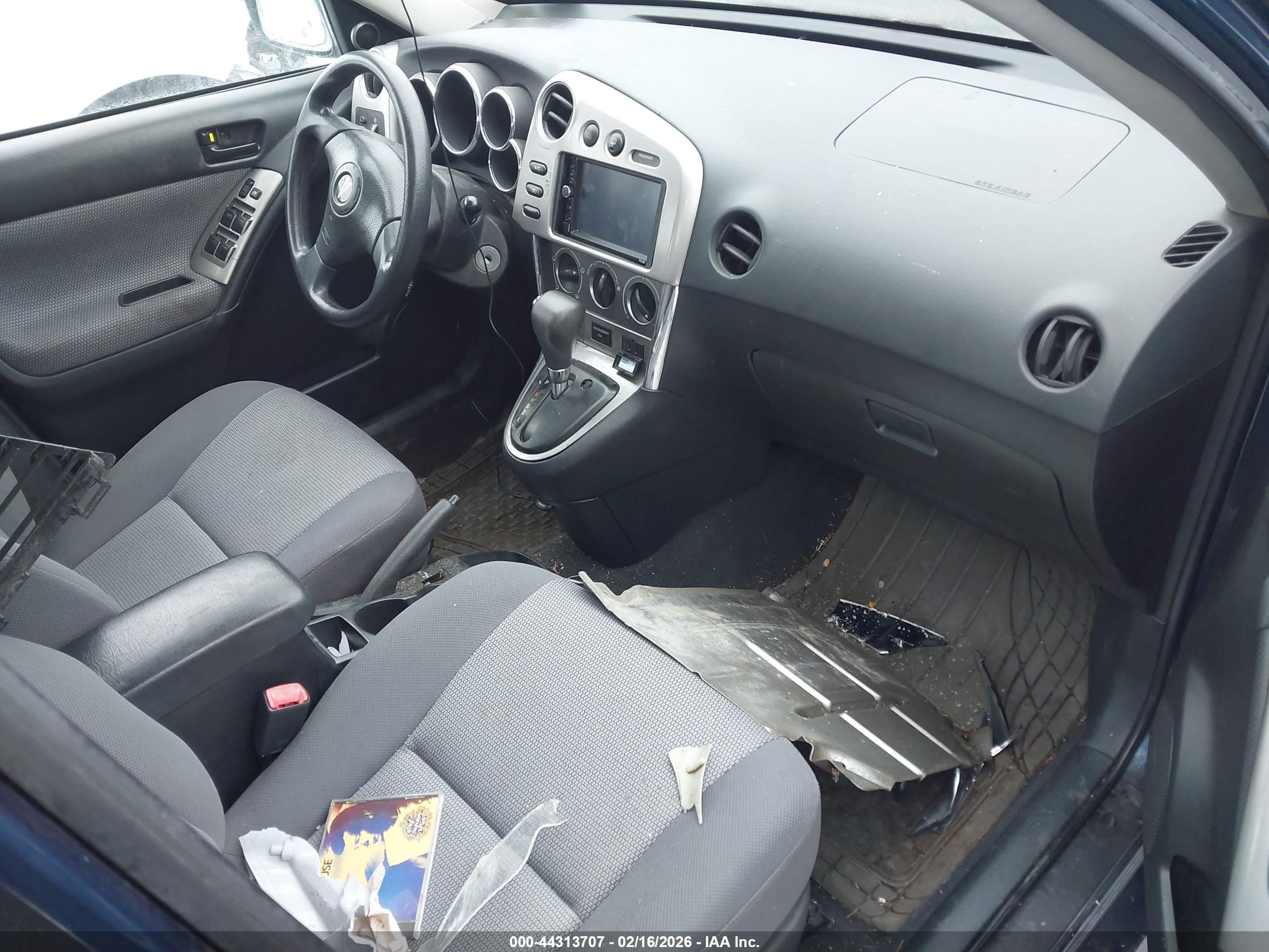 PONTIAC VIBE image 5