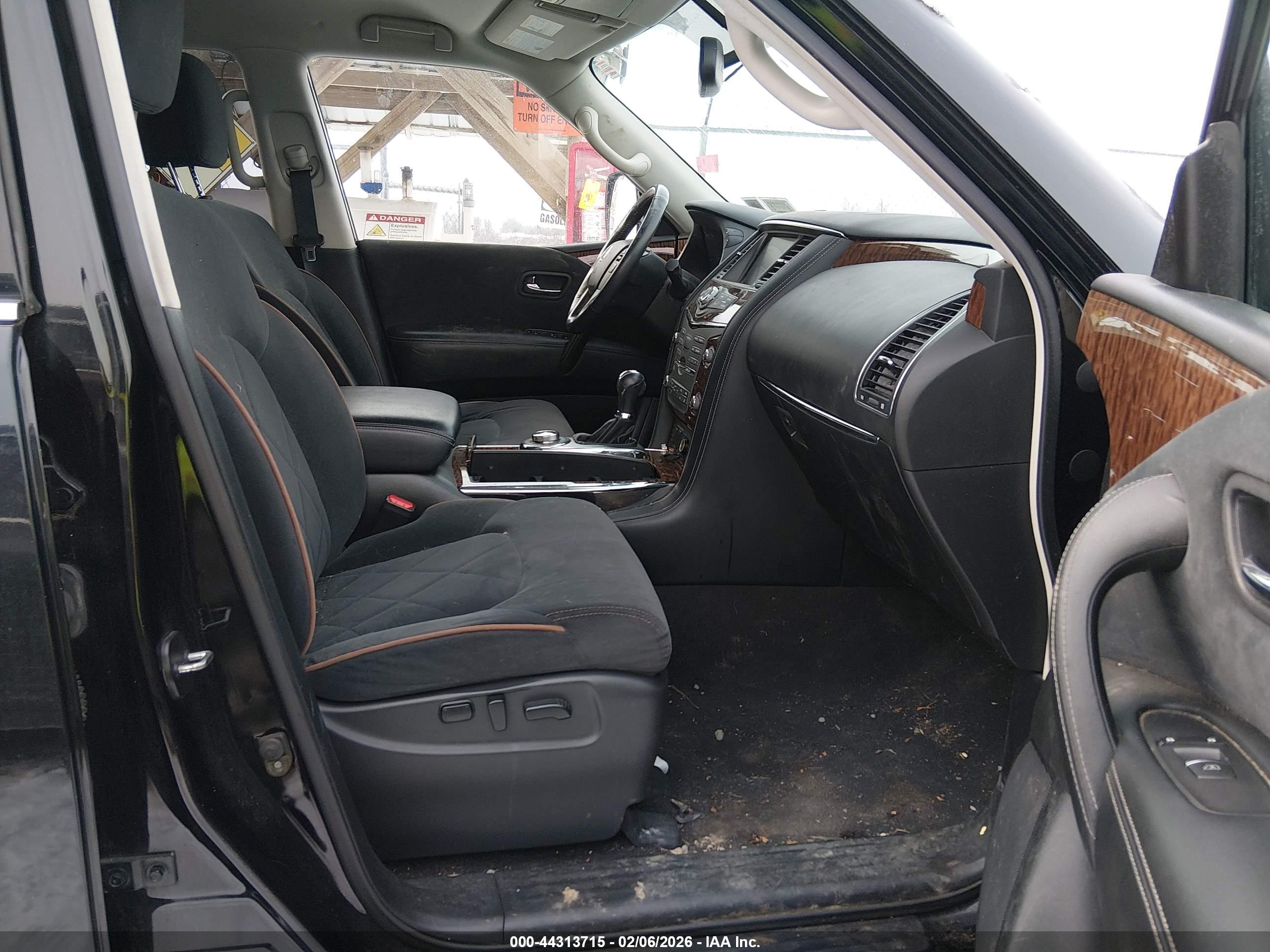 NISSAN ARMADA image 5