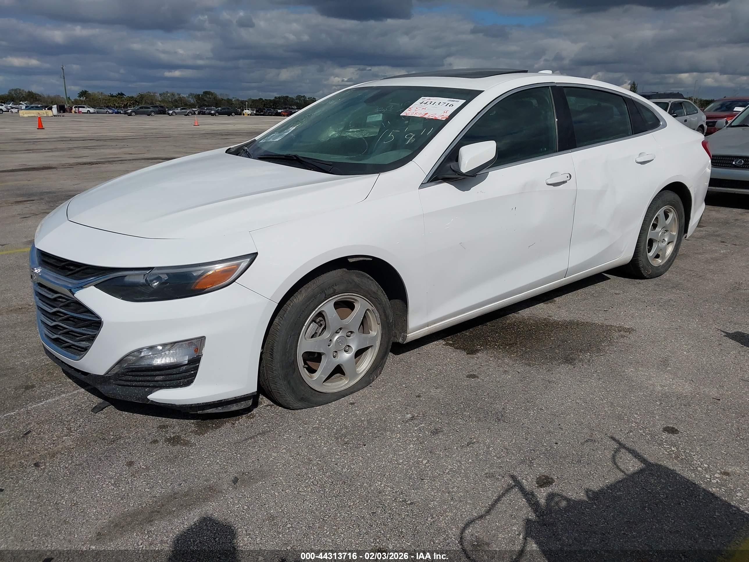 CHEVROLET MALIBU image 2