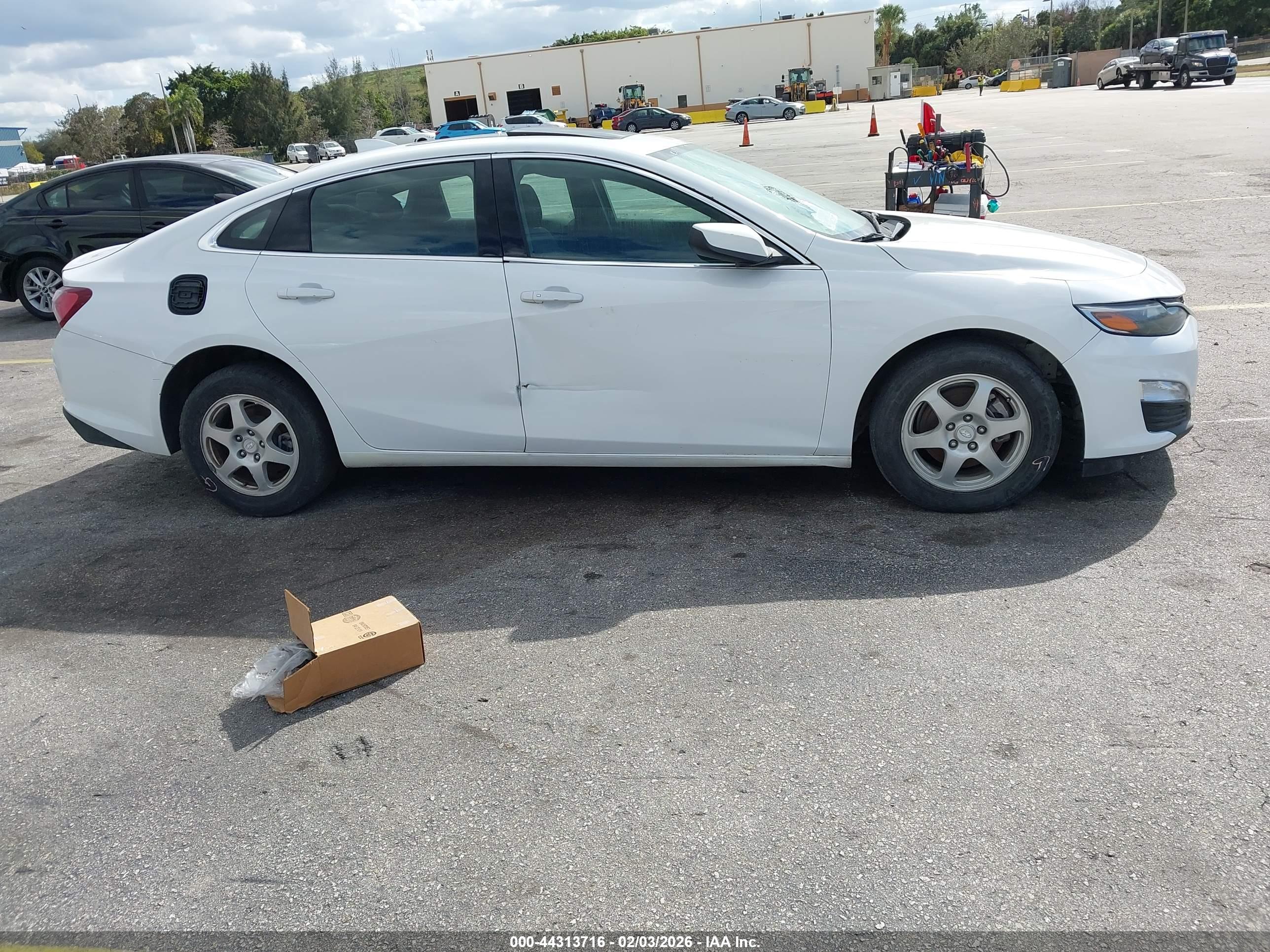 CHEVROLET MALIBU image 6
